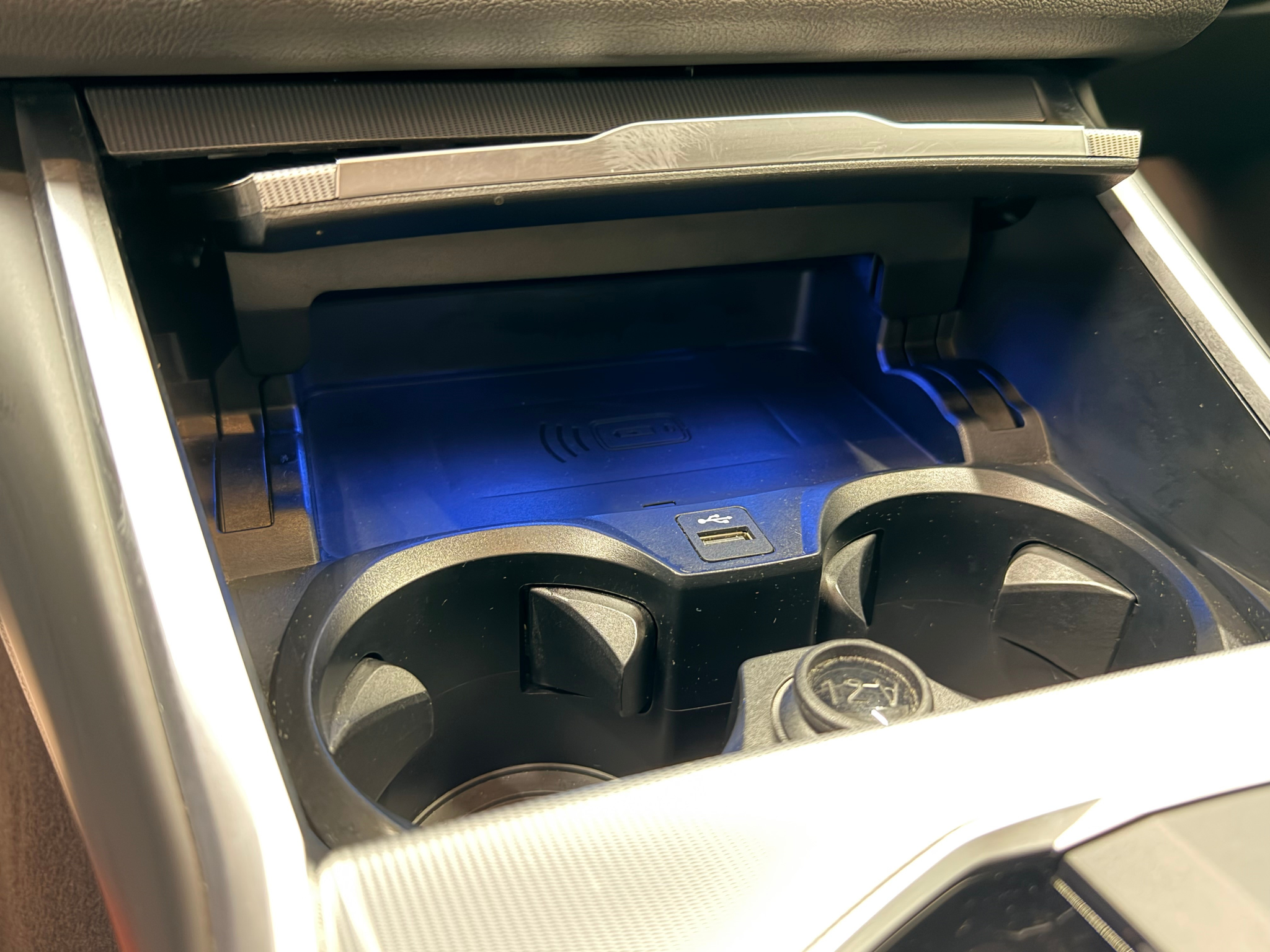 listing desktop thumbnail image 23