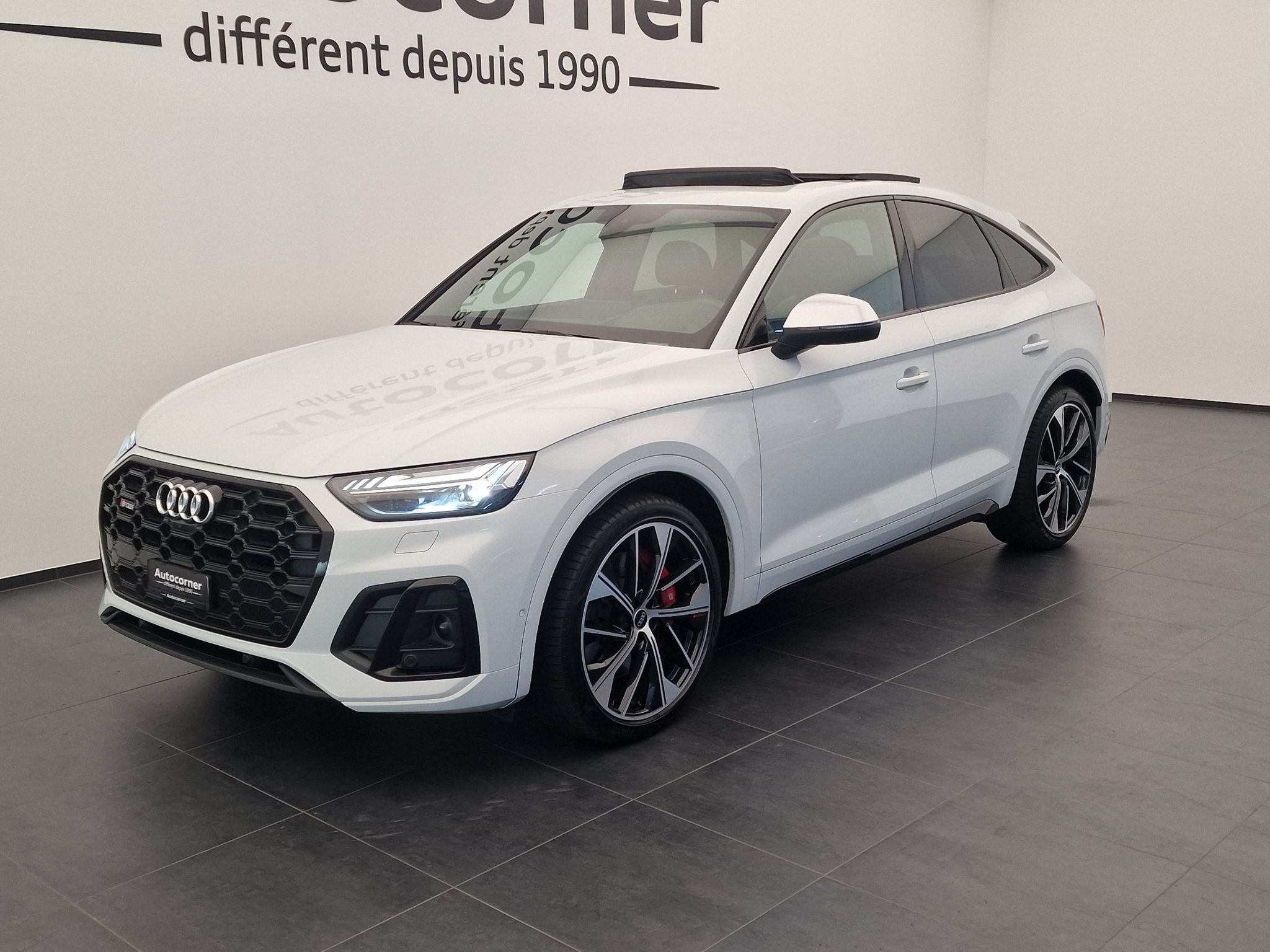 listing desktop thumbnail image 2