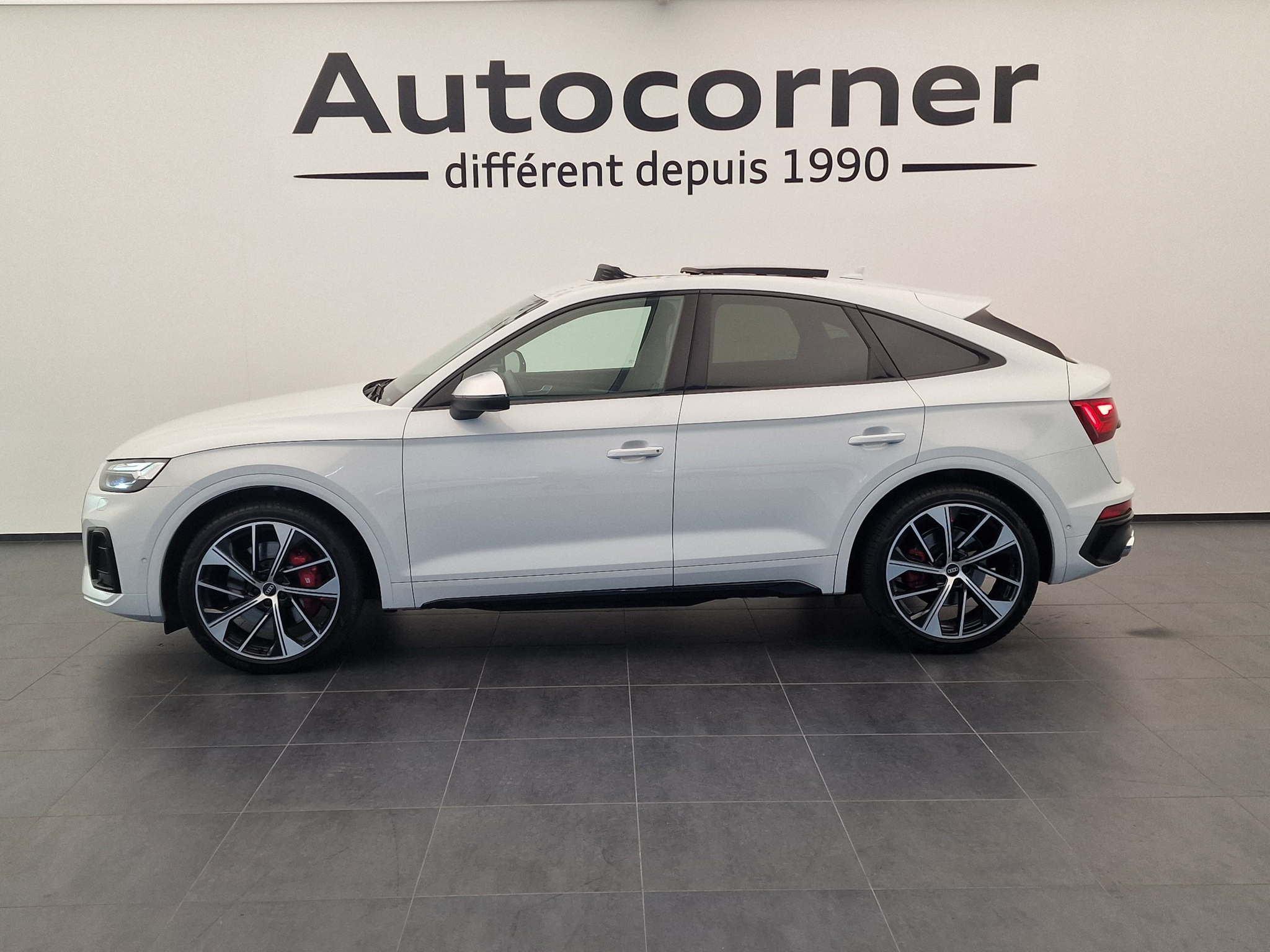 listing desktop thumbnail image 1