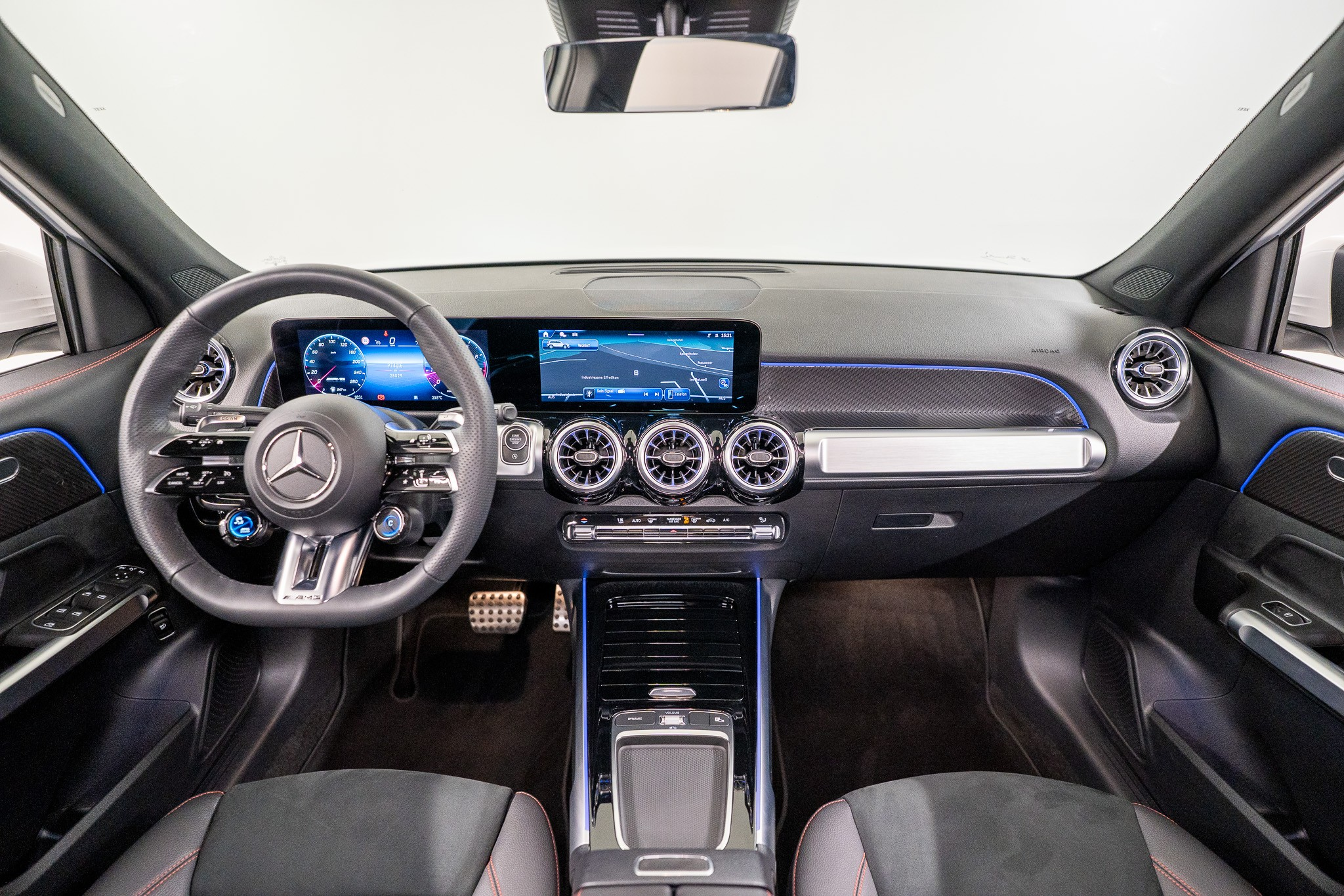 listing desktop thumbnail image 16