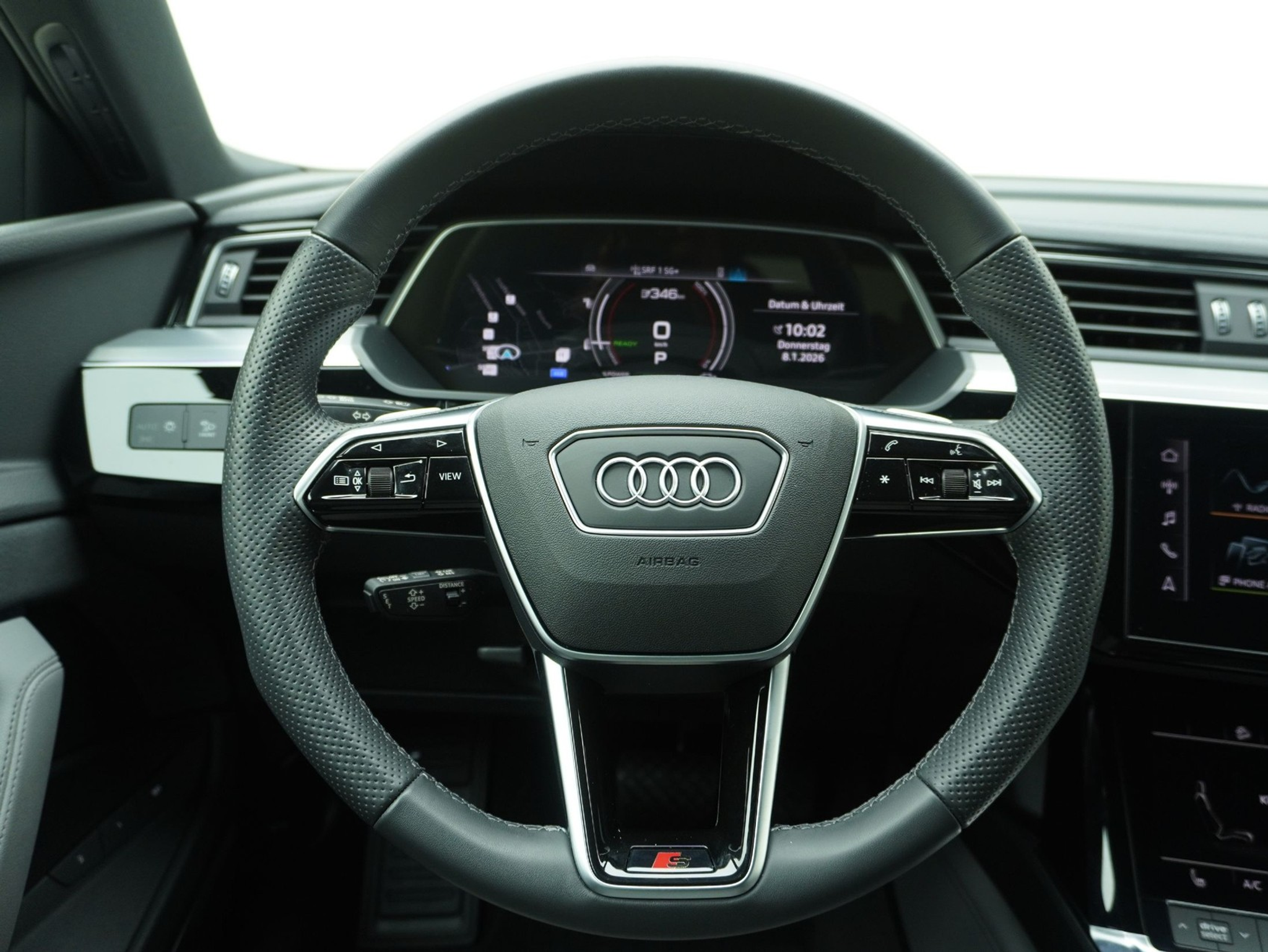 listing desktop thumbnail image 9