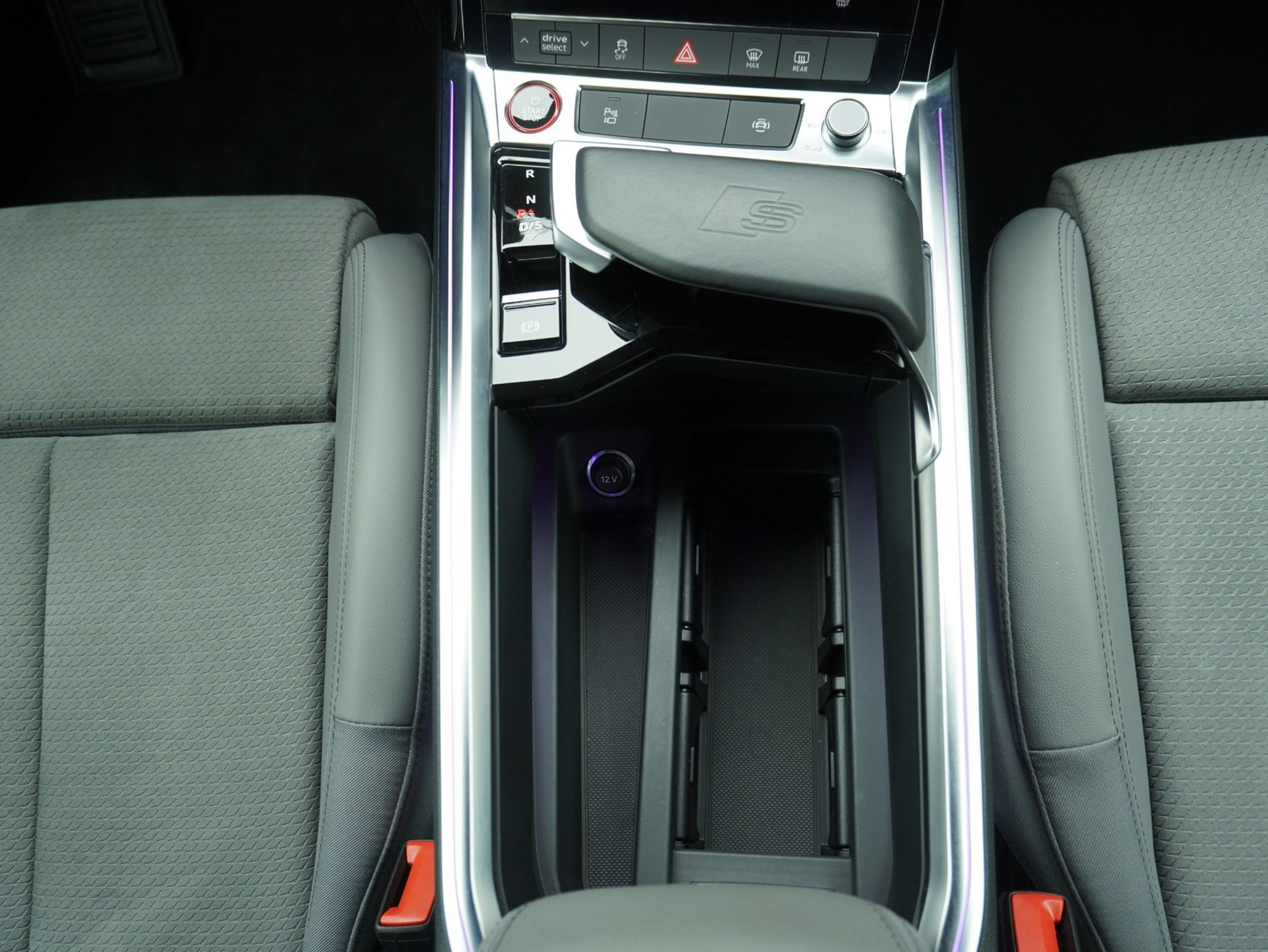 listing desktop thumbnail image 15