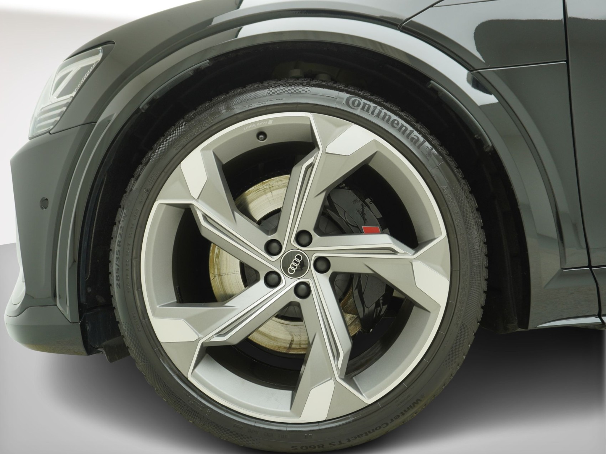 listing desktop thumbnail image 6