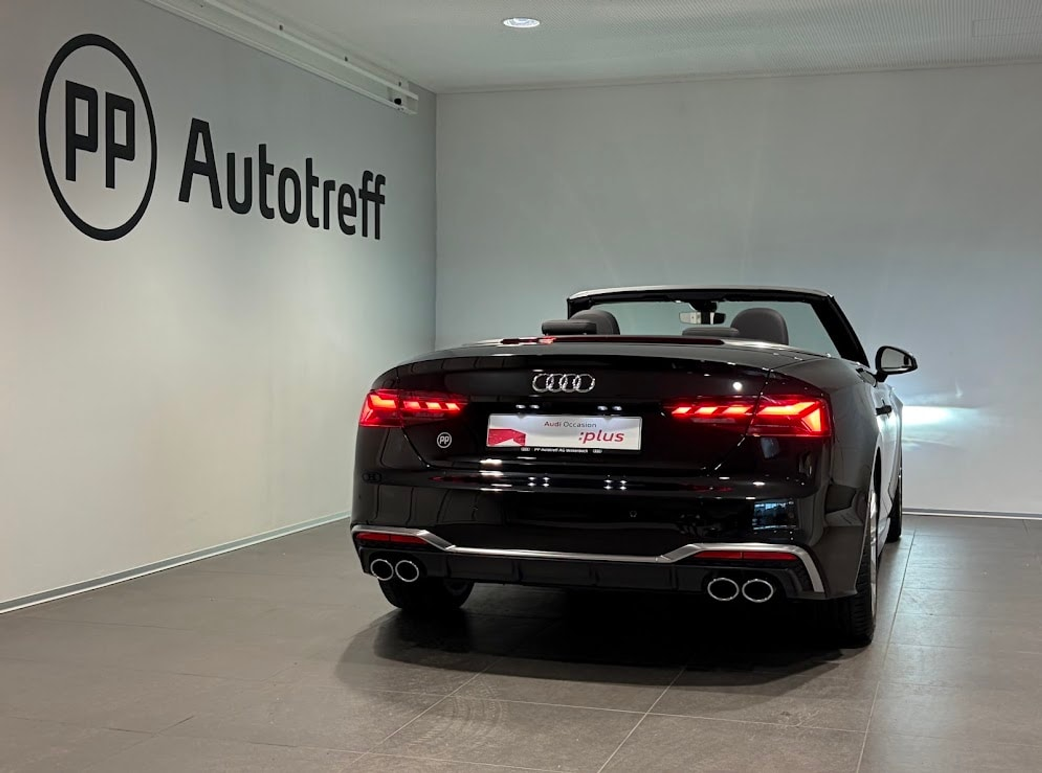 listing desktop thumbnail image 13