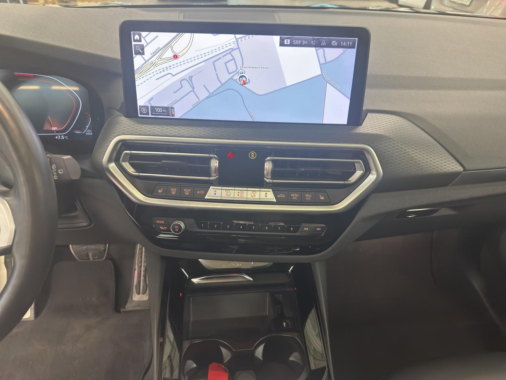 listing desktop thumbnail image 11