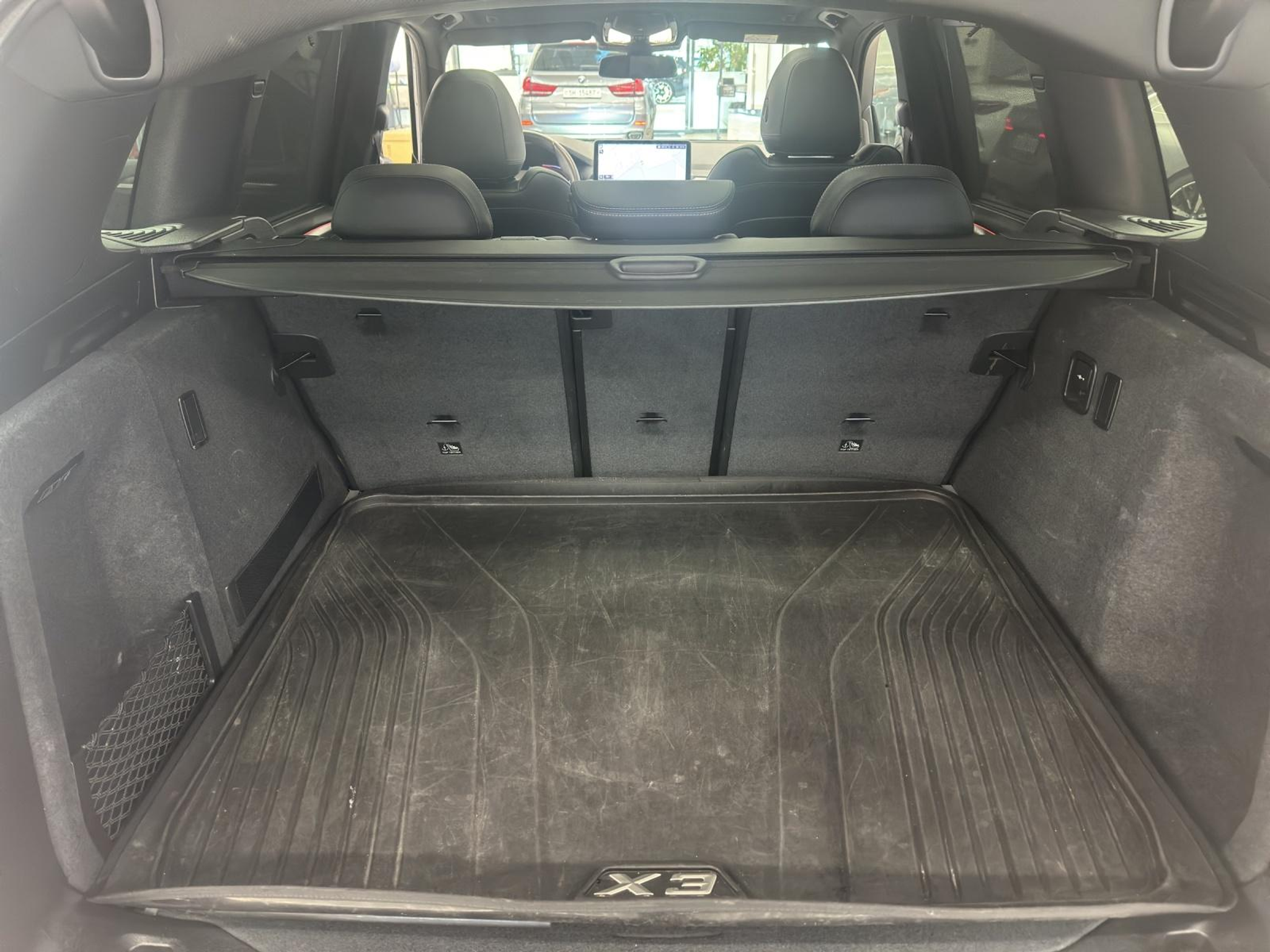 listing desktop thumbnail image 17