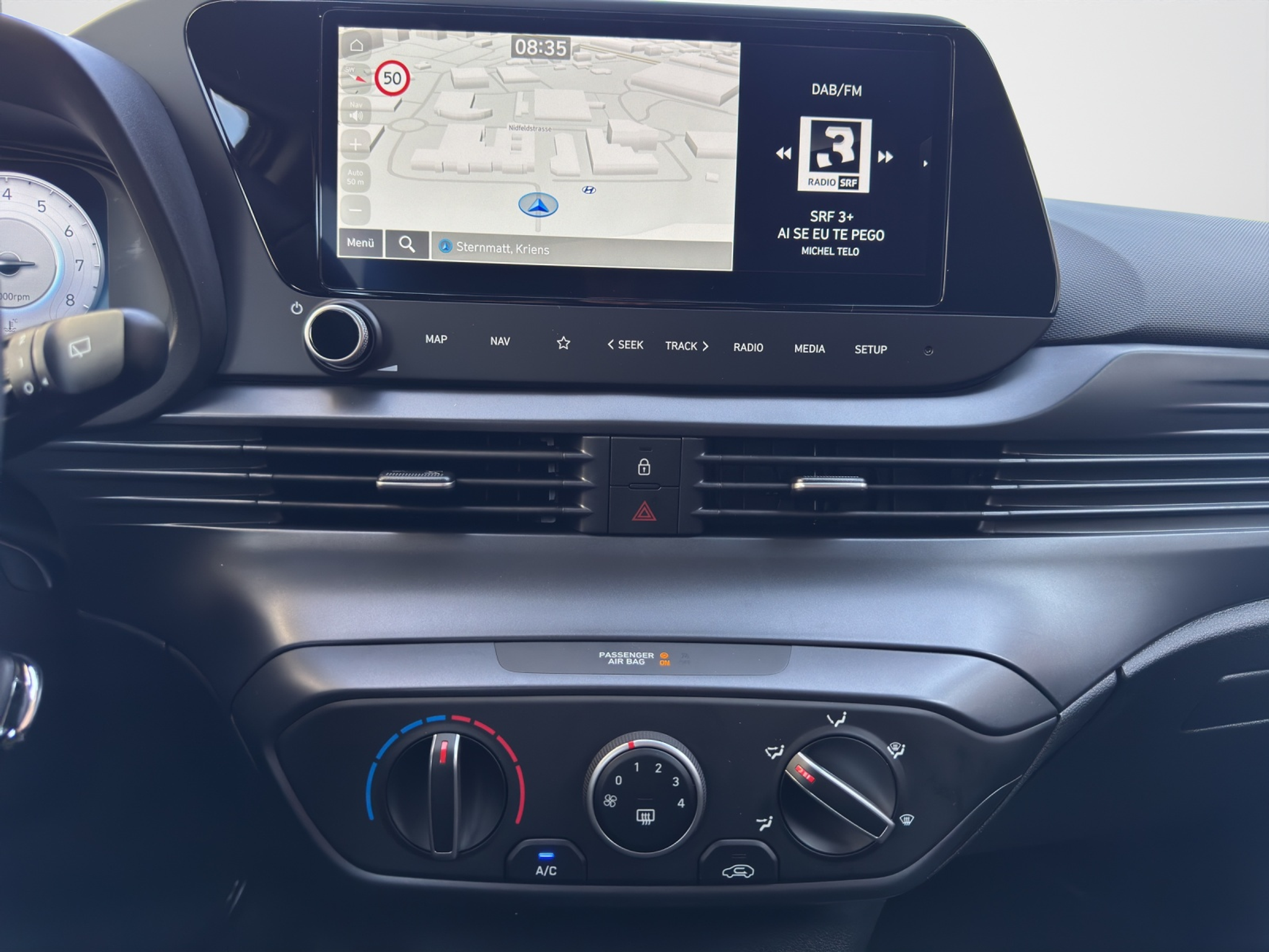 listing desktop thumbnail image 10