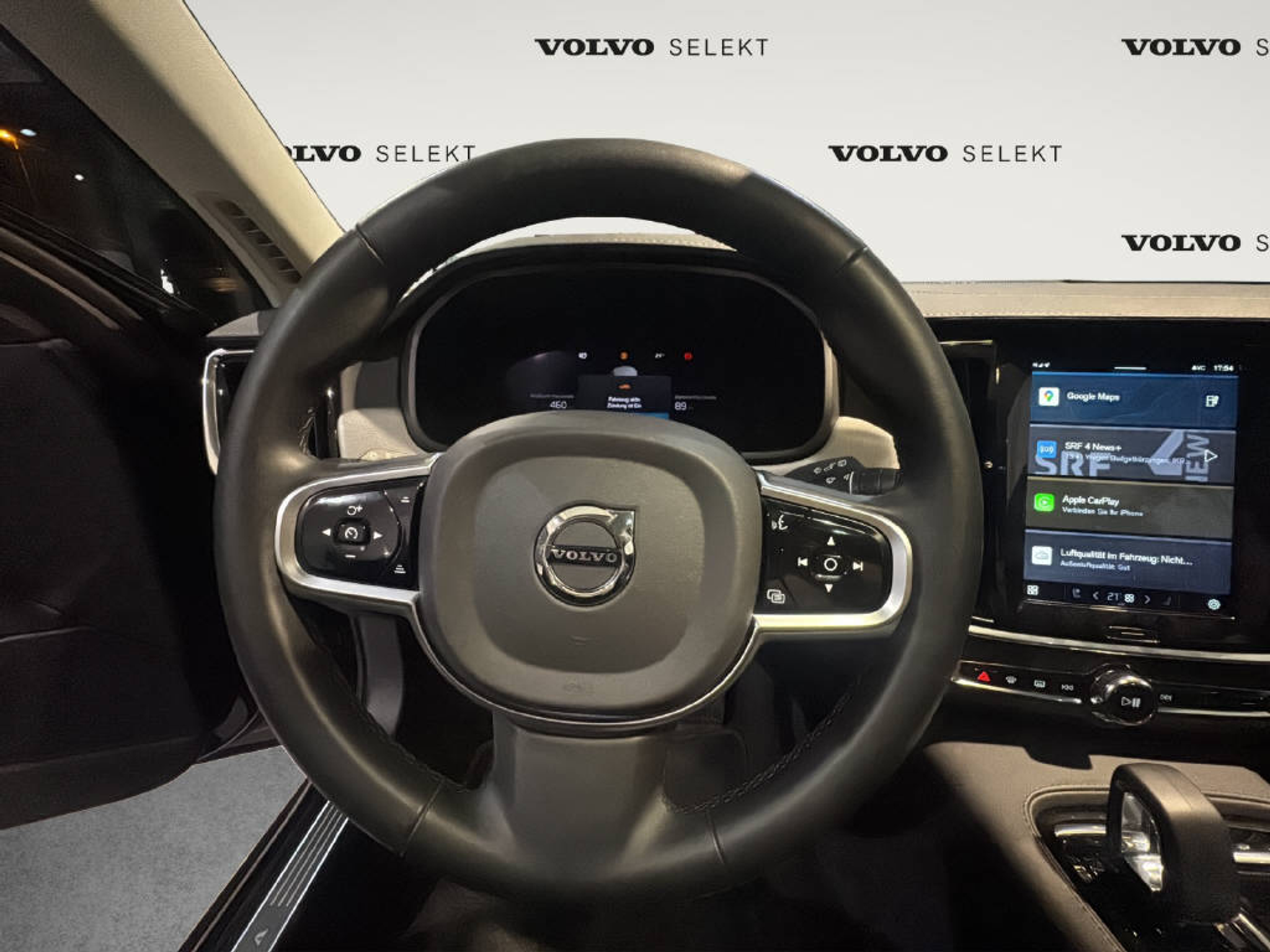 listing desktop thumbnail image 7