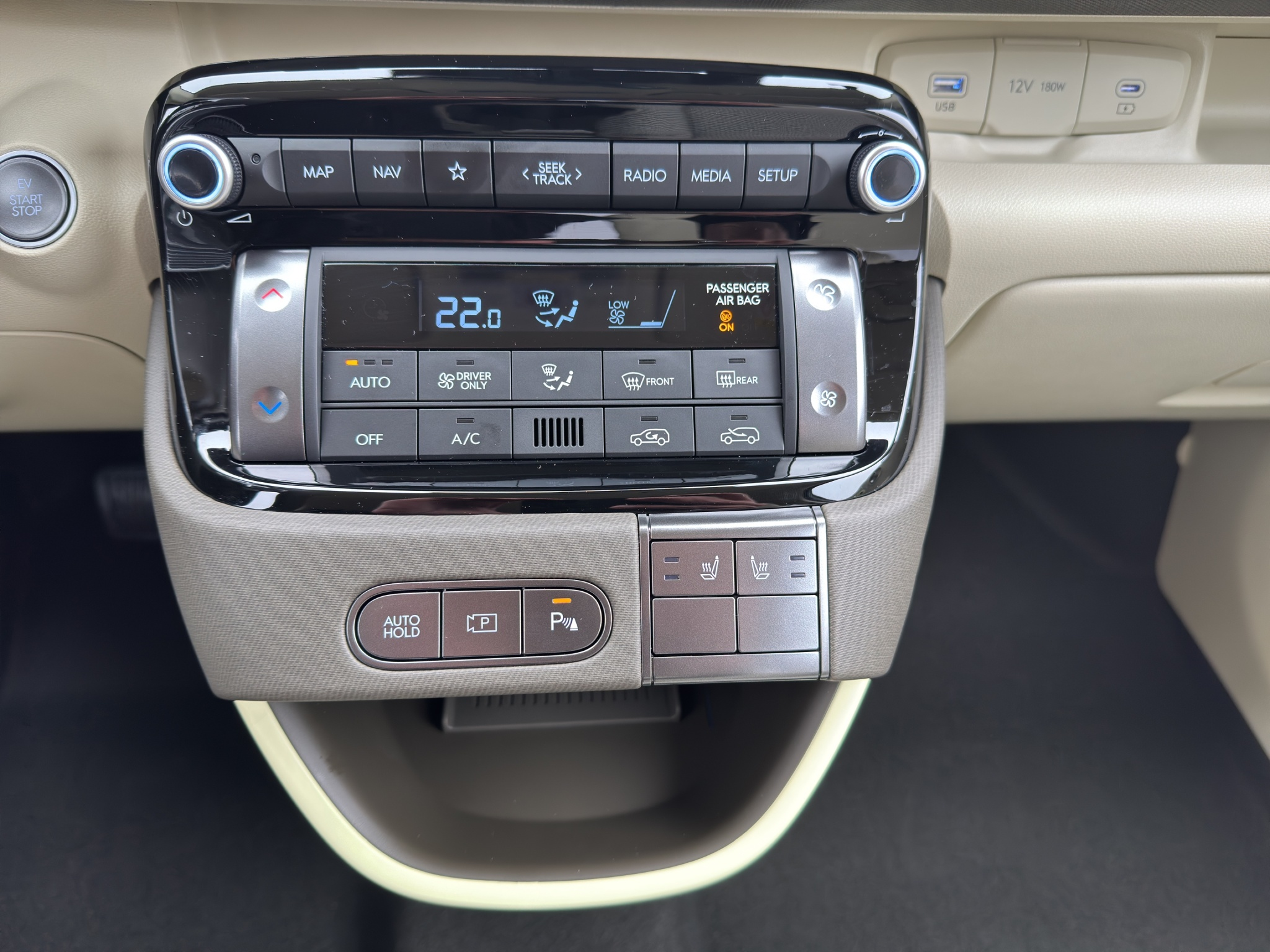 listing desktop thumbnail image 18