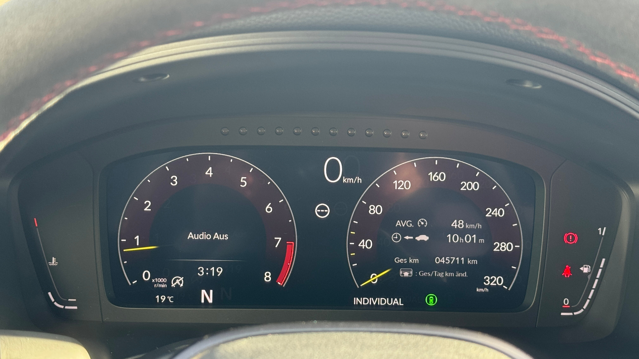 listing desktop thumbnail image 12