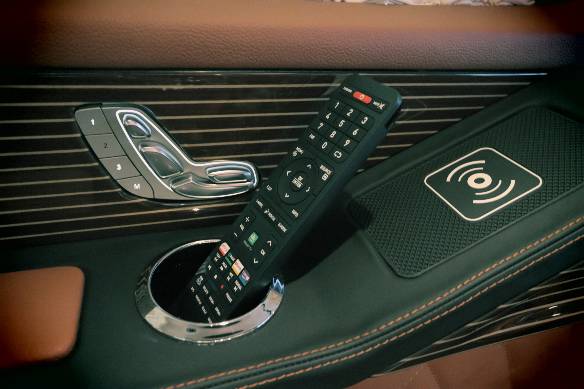 listing desktop thumbnail image 26