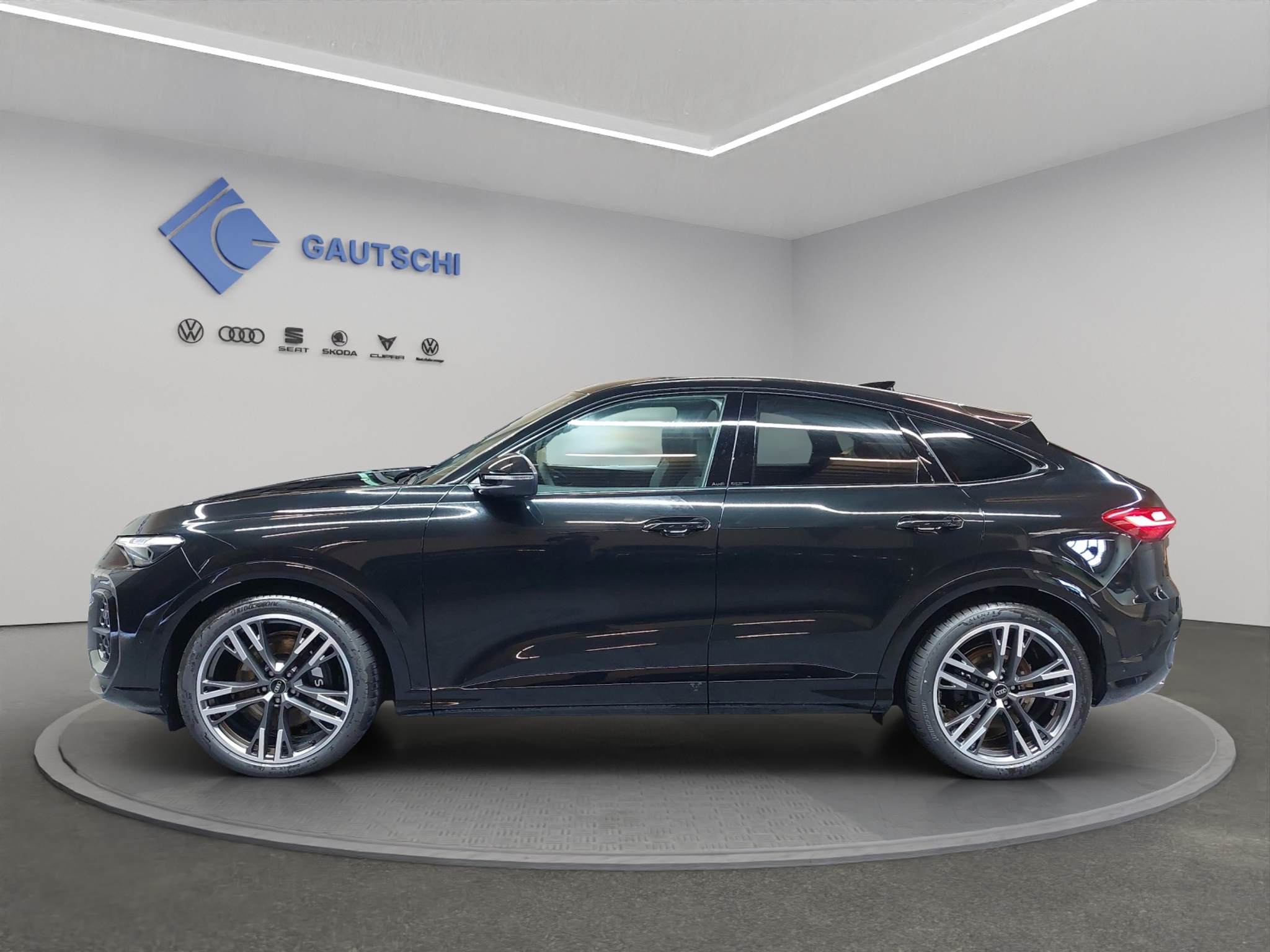 listing desktop thumbnail image 1