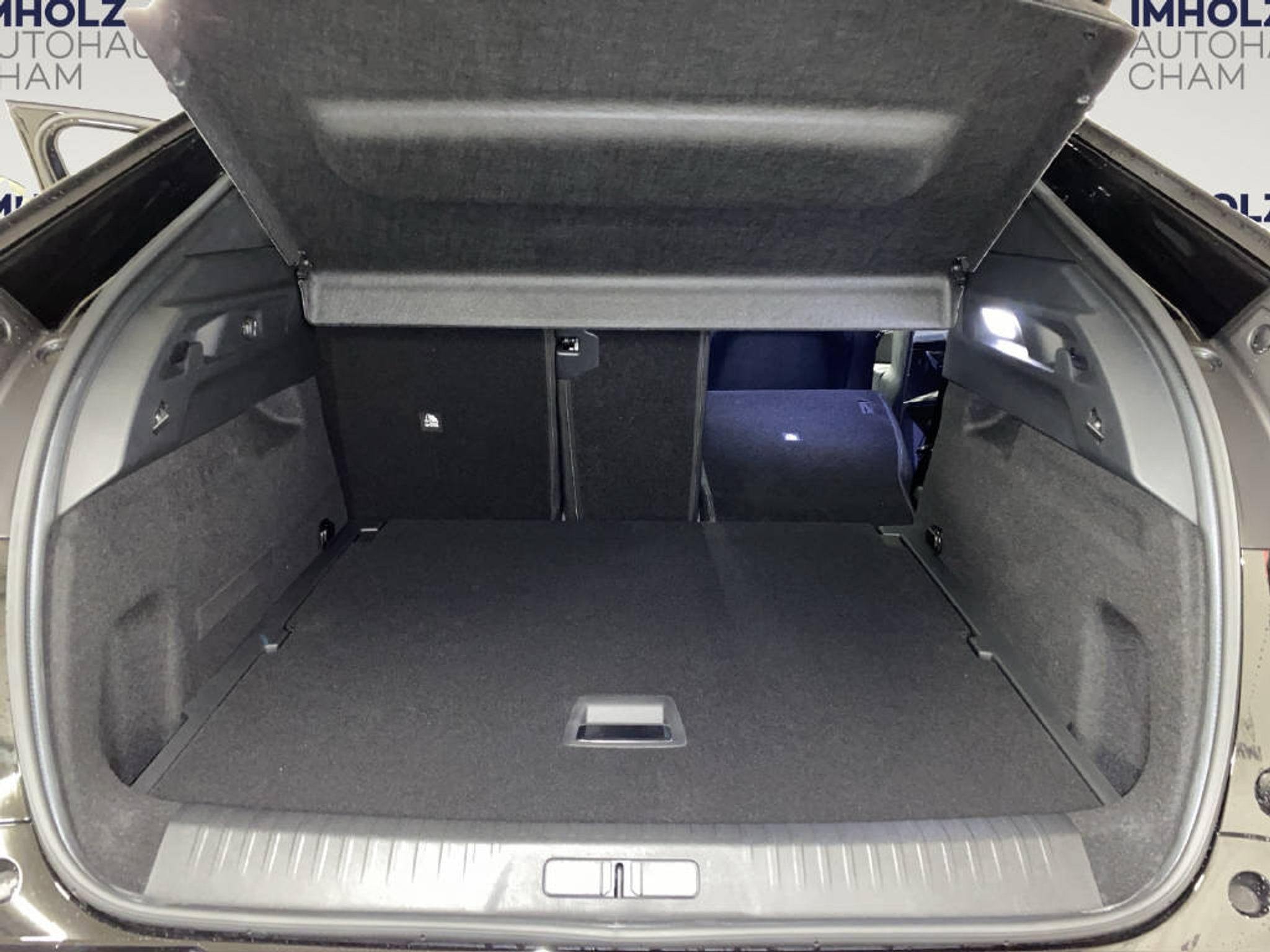 listing desktop thumbnail image 13