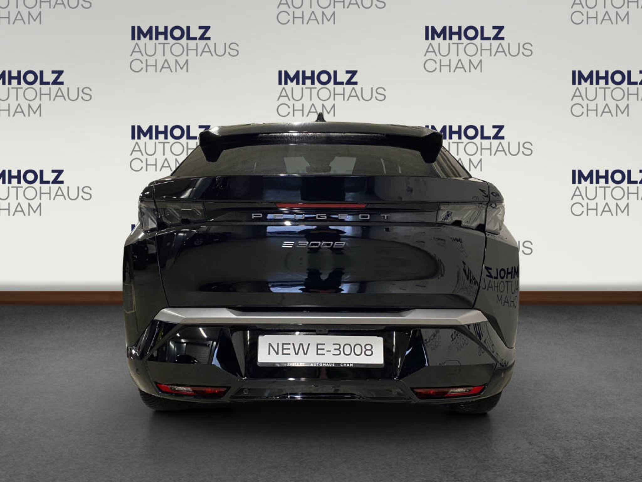 listing desktop thumbnail image 3