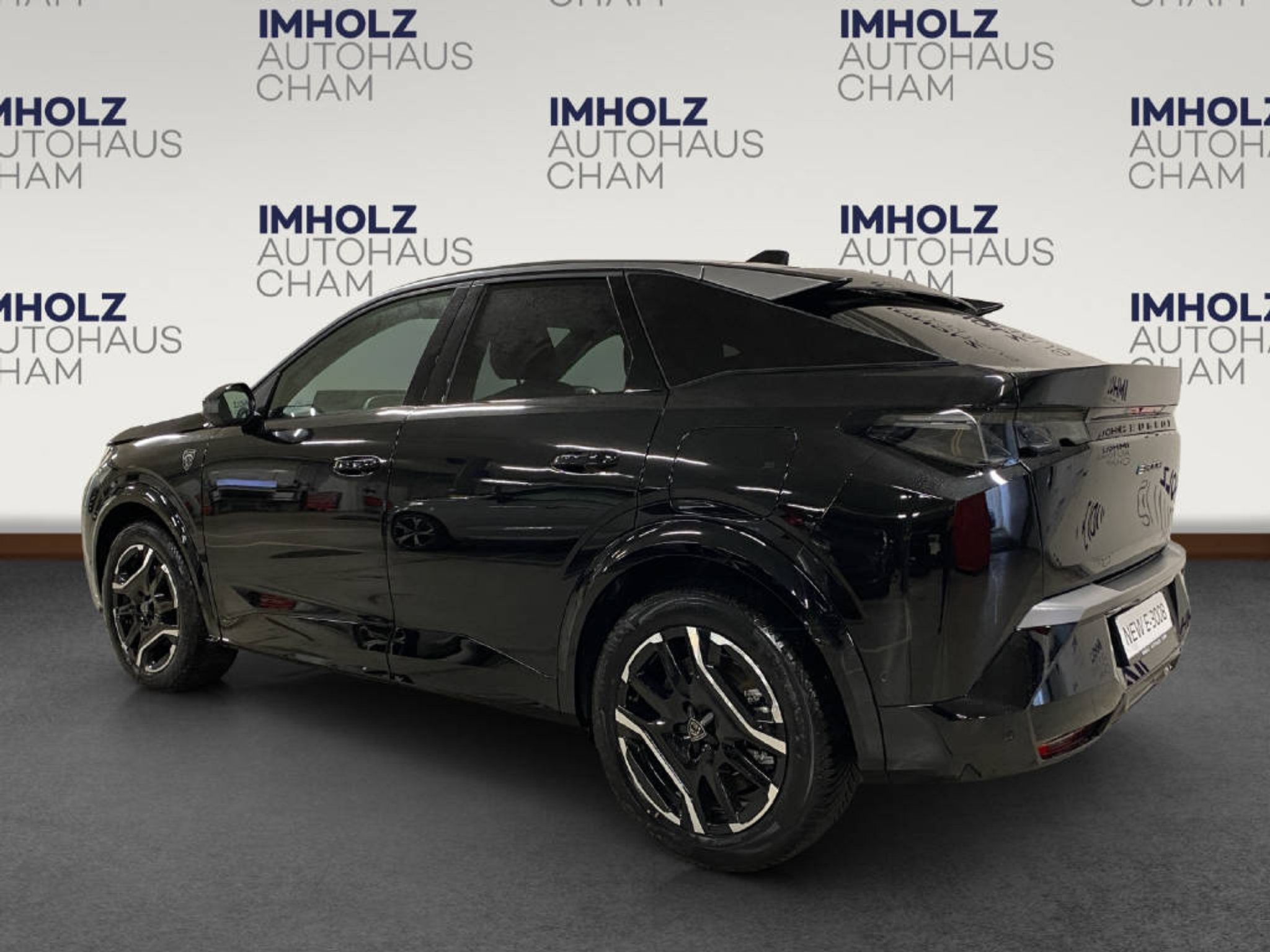 listing desktop thumbnail image 2