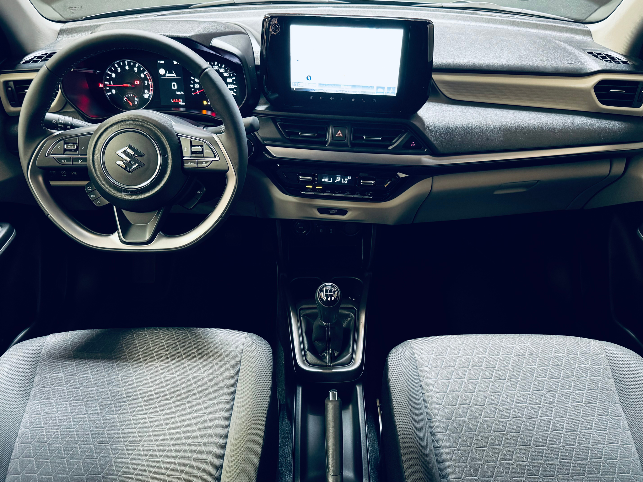 listing desktop thumbnail image 5