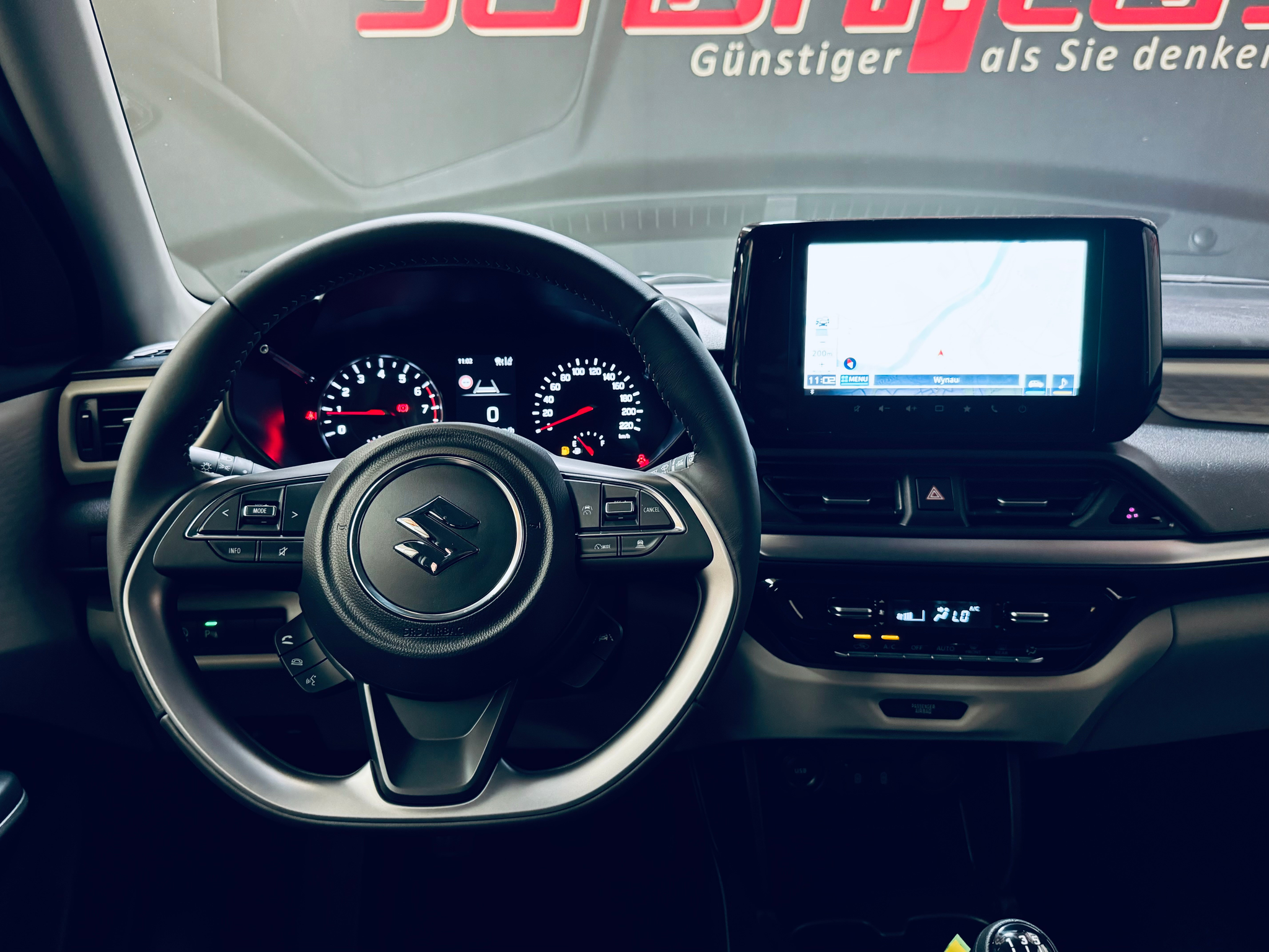 listing desktop thumbnail image 6