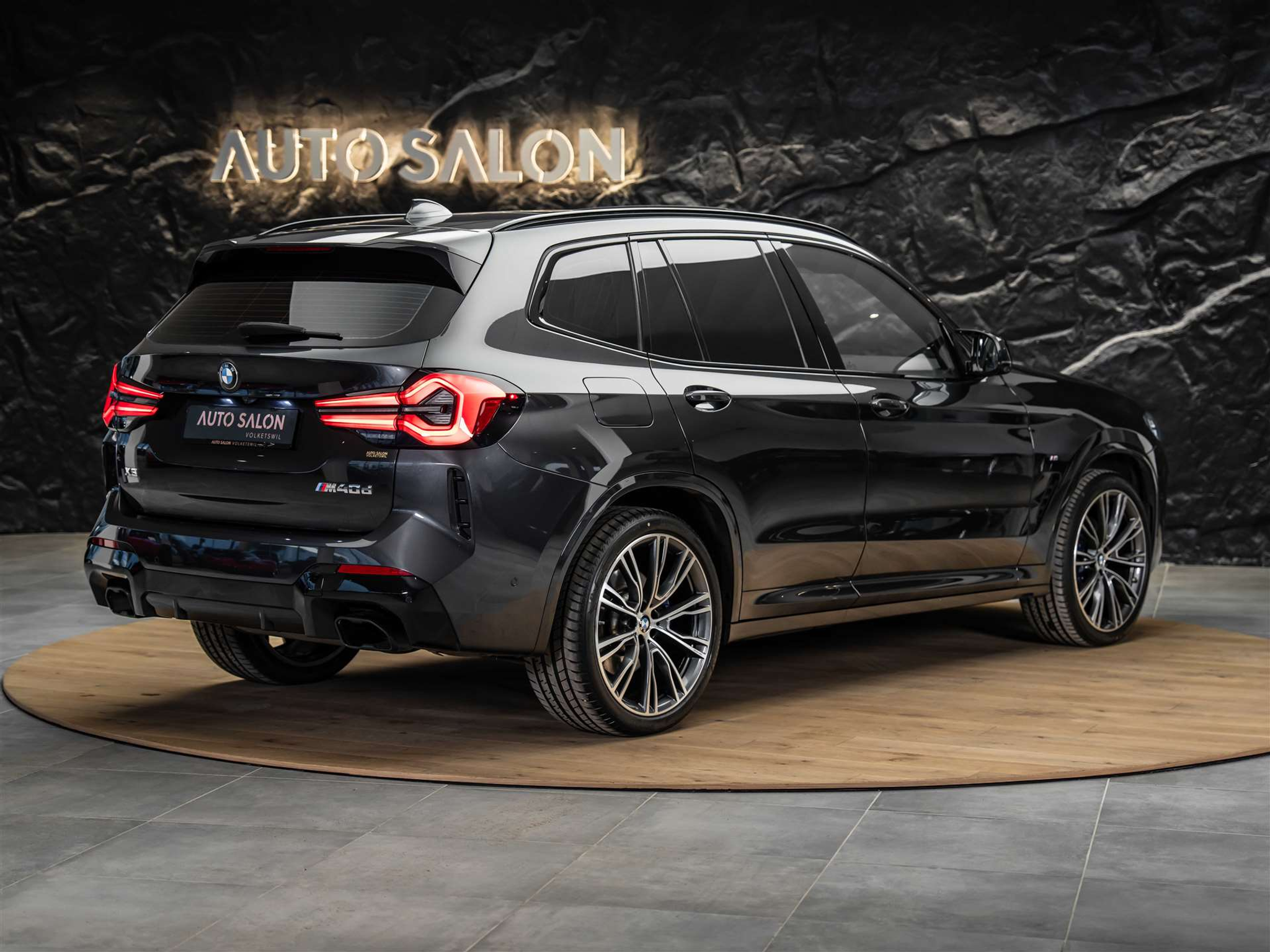 listing desktop thumbnail image 4