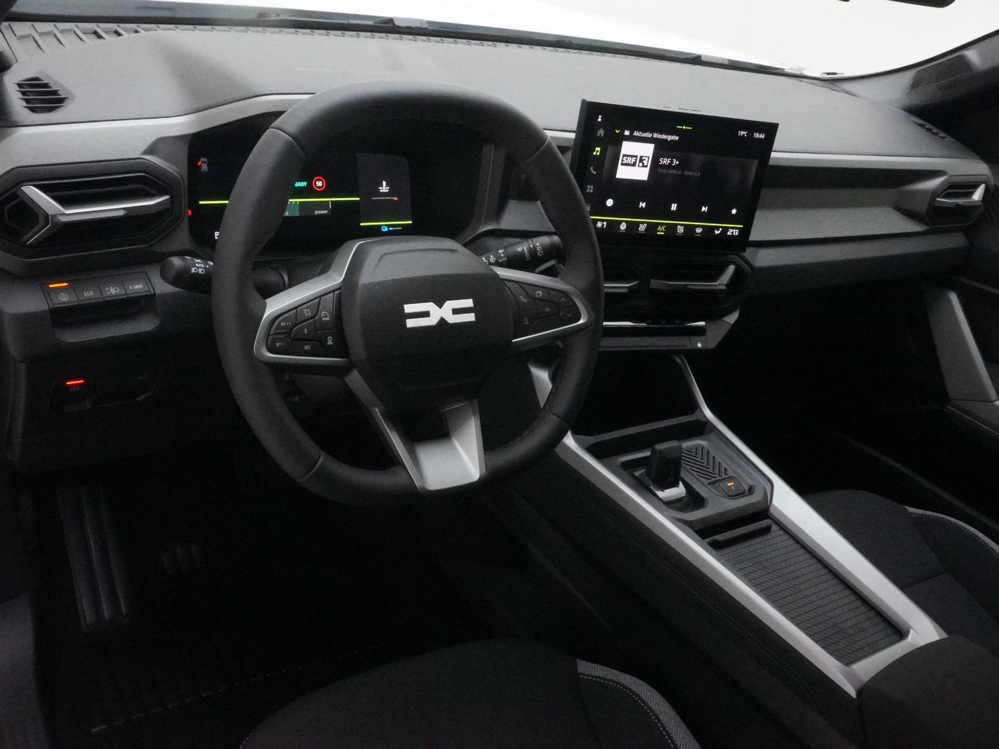 listing desktop thumbnail image 10