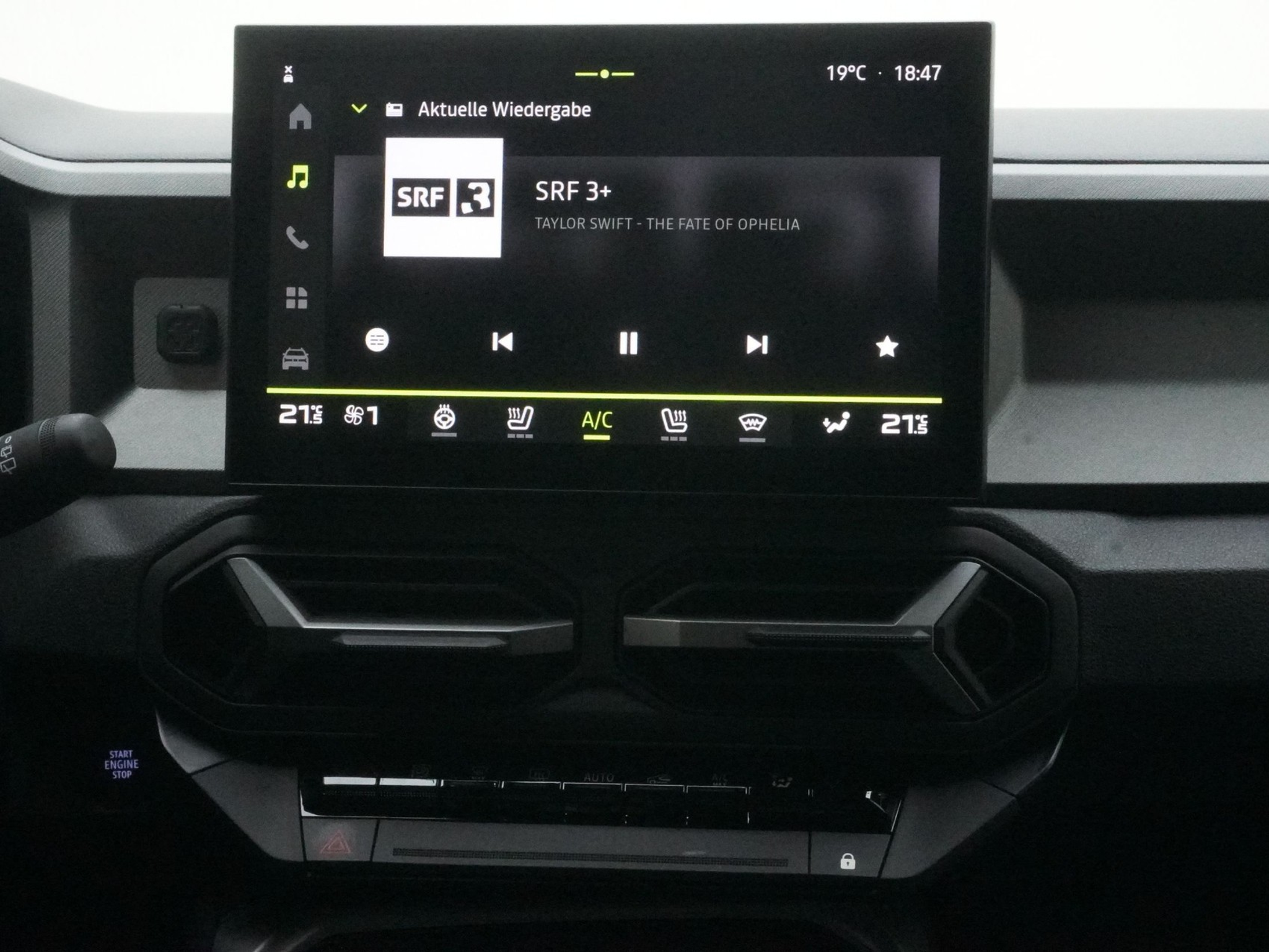 listing desktop thumbnail image 21