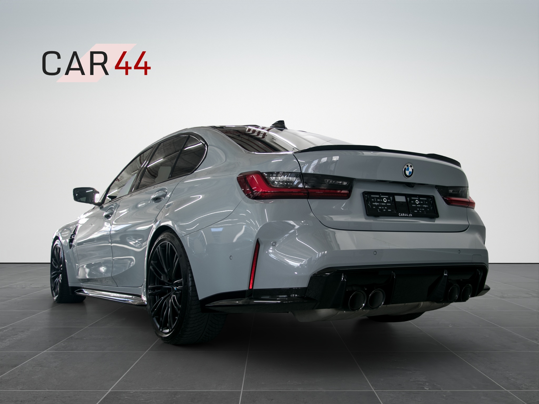 listing desktop thumbnail image 2