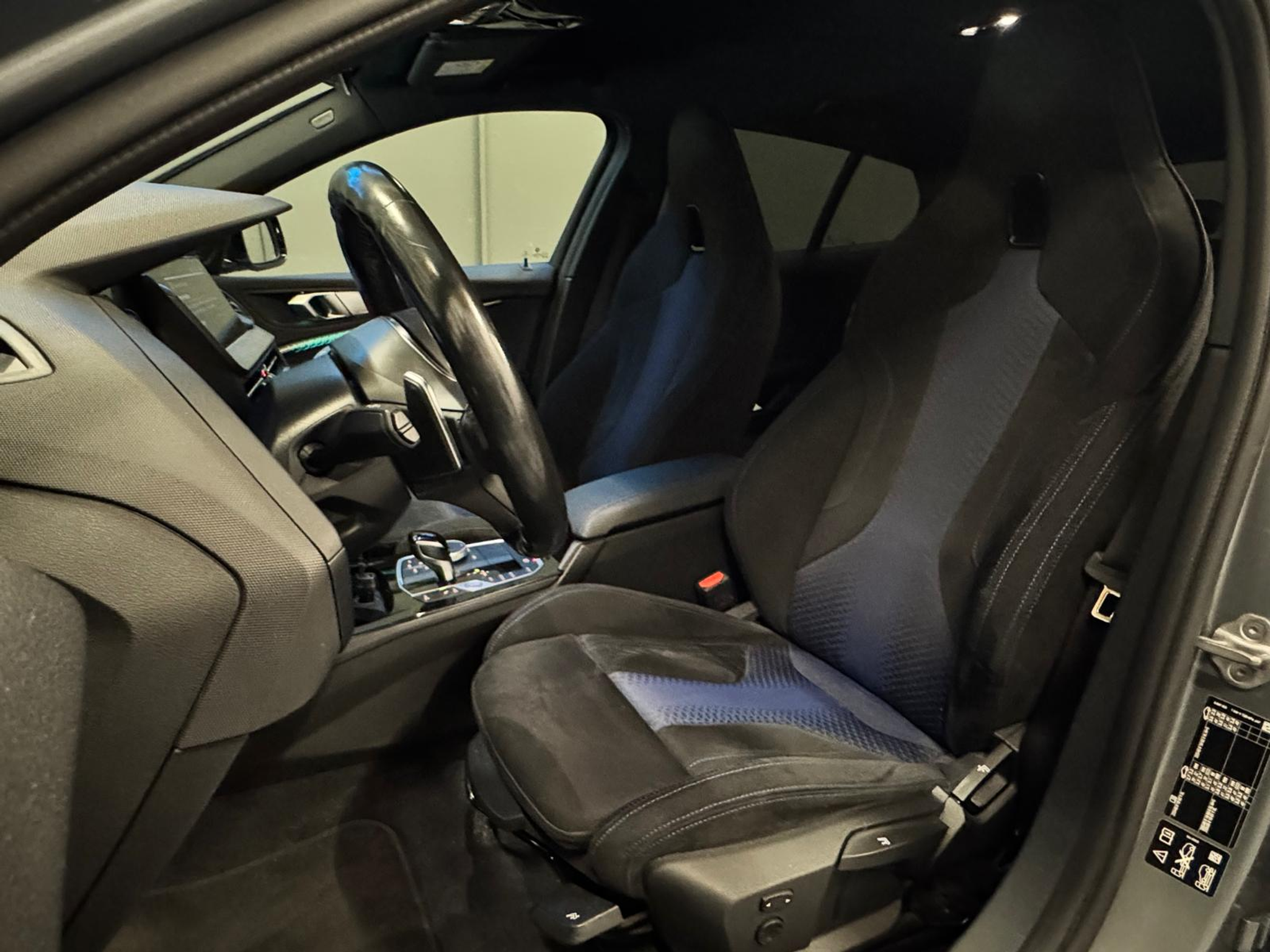 listing desktop thumbnail image 9