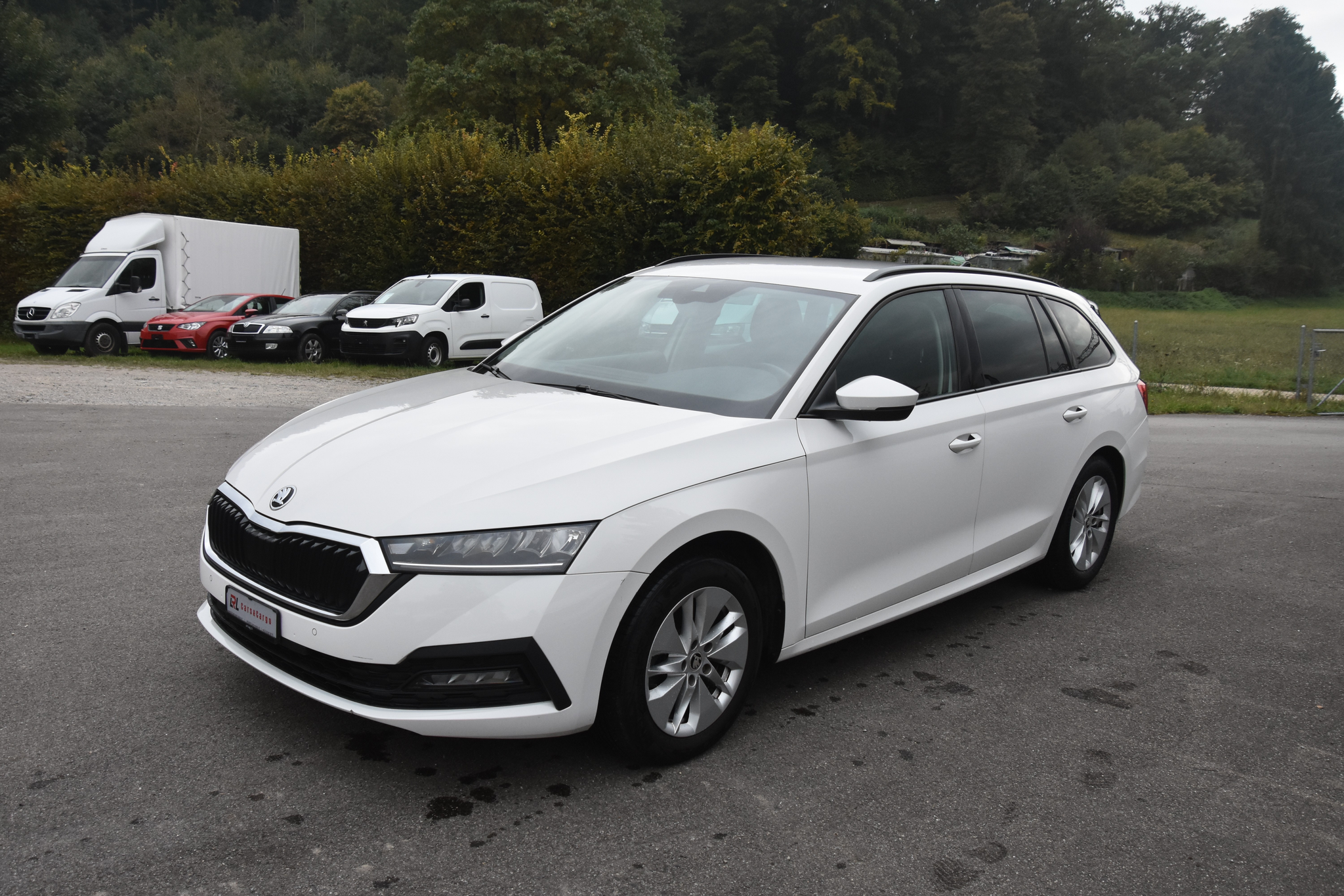 listing desktop thumbnail image 2