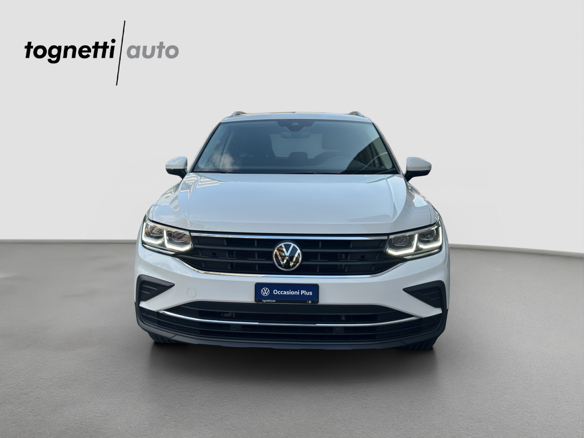 listing desktop thumbnail image 6