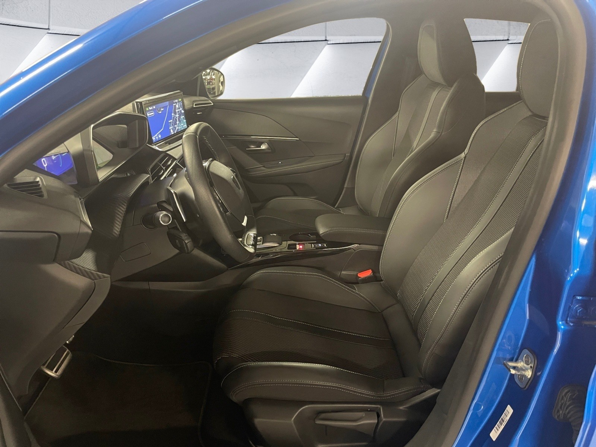 listing desktop thumbnail image 12