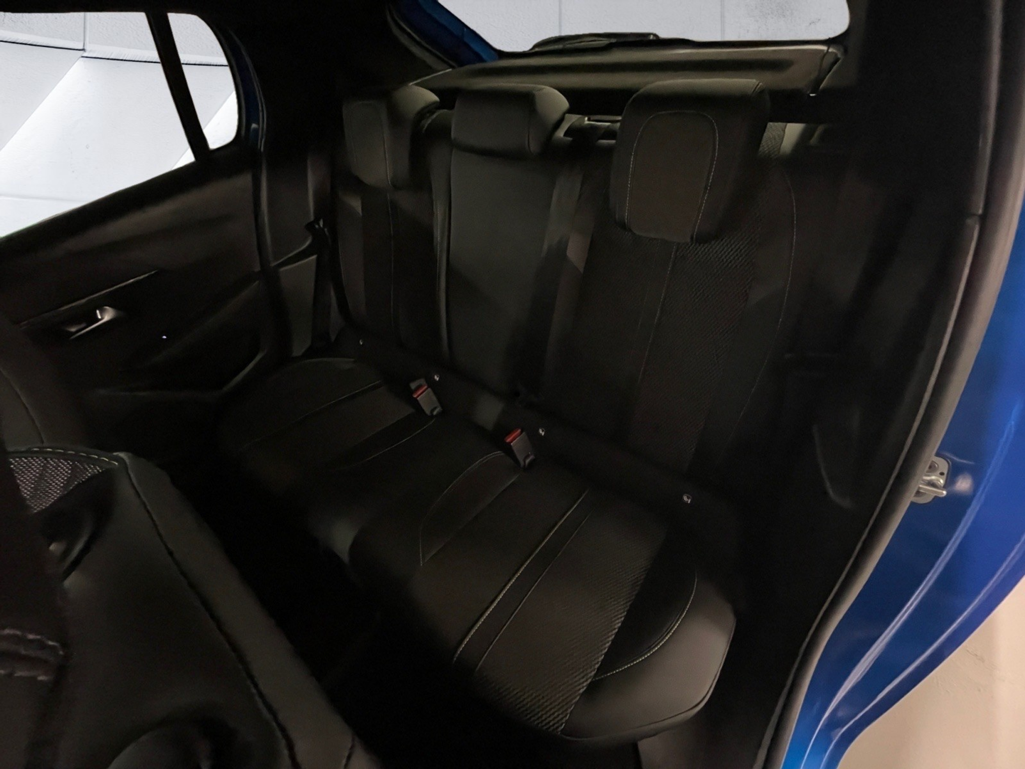 listing desktop thumbnail image 14