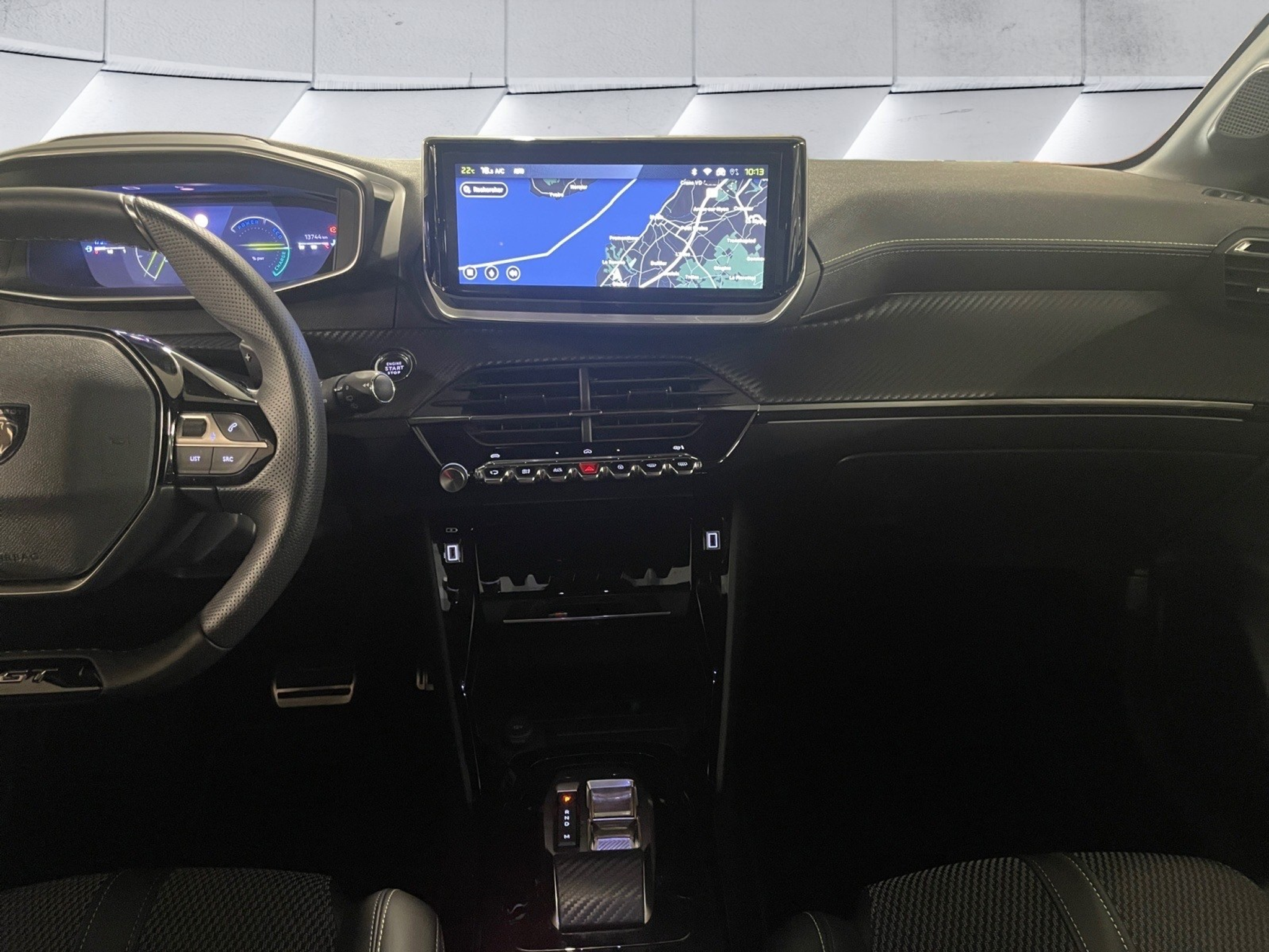 listing desktop thumbnail image 10