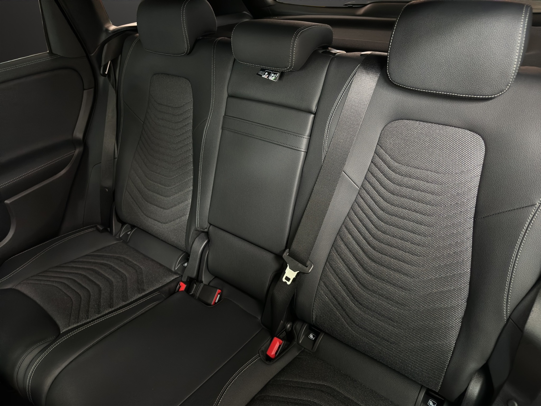 listing desktop thumbnail image 14