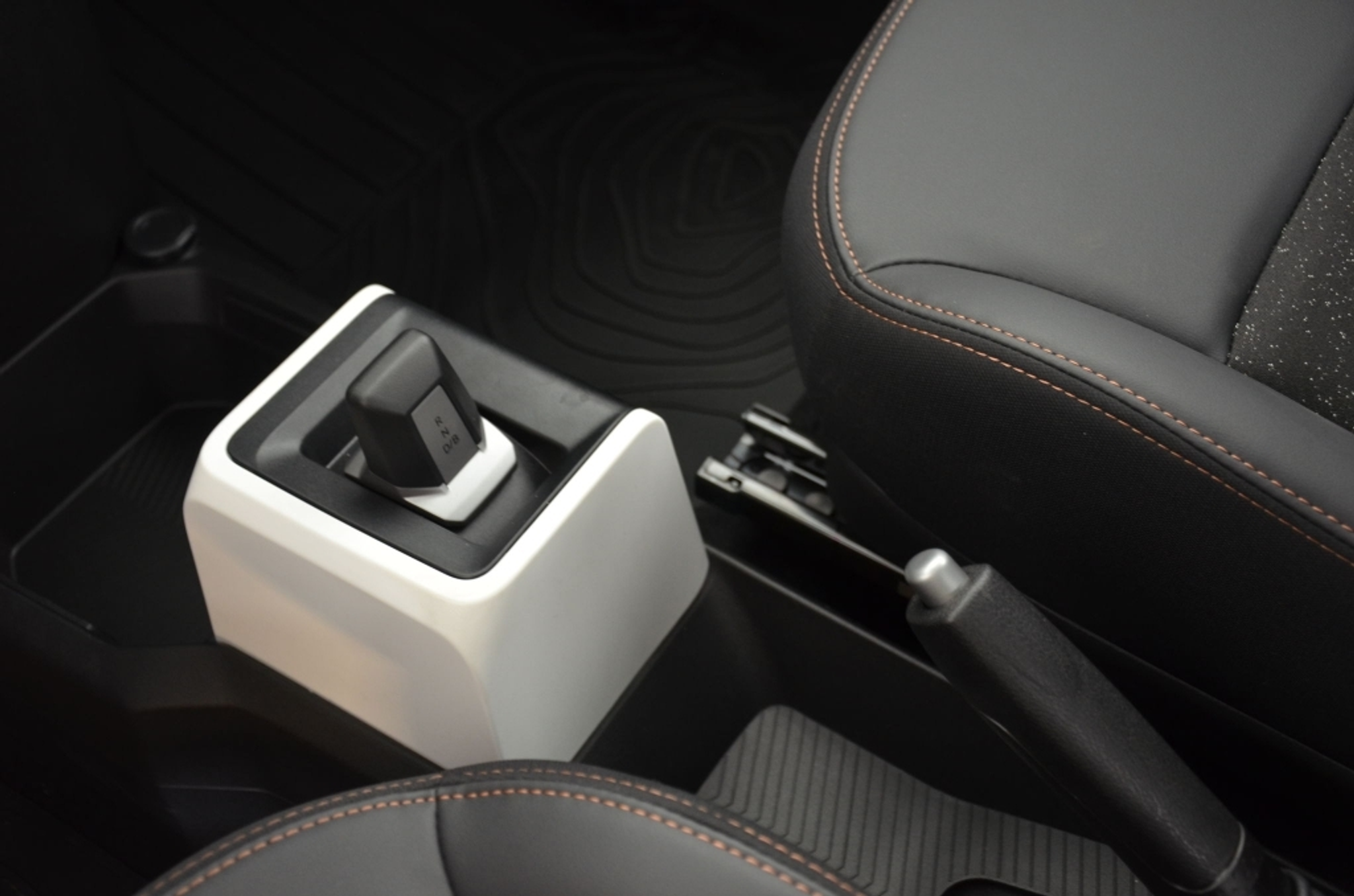 listing desktop thumbnail image 22