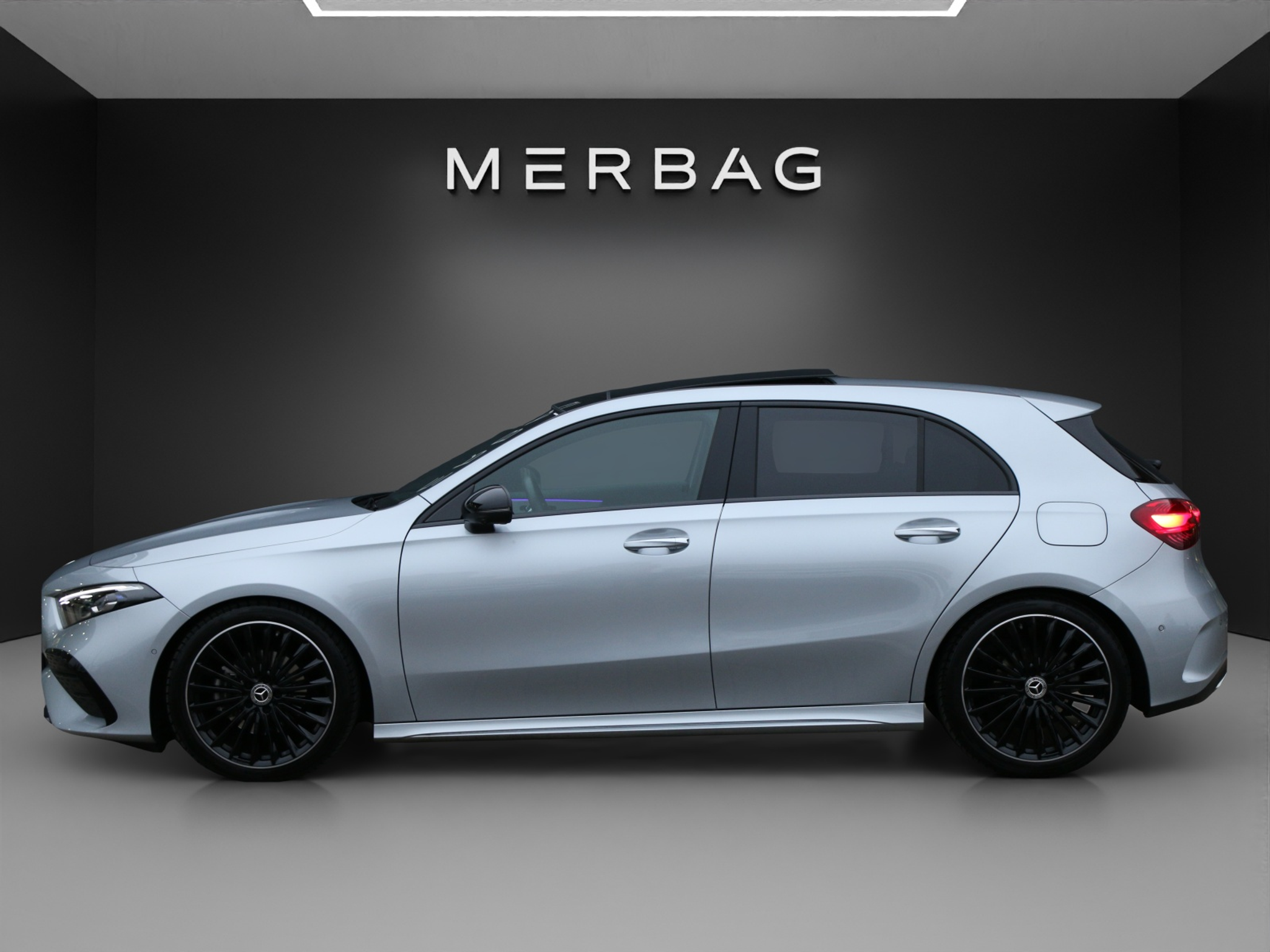 listing desktop thumbnail image 1