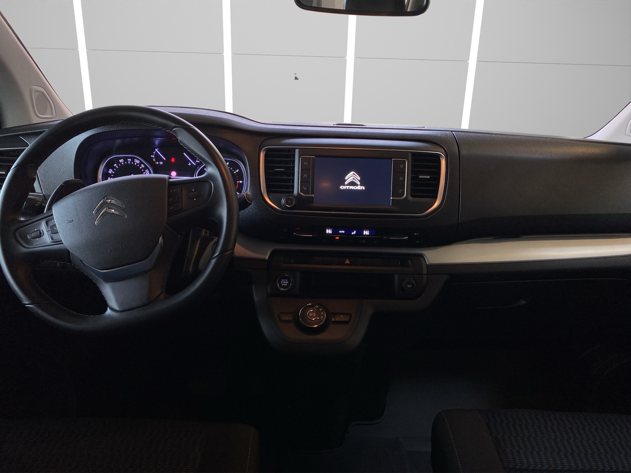 listing desktop thumbnail image 8