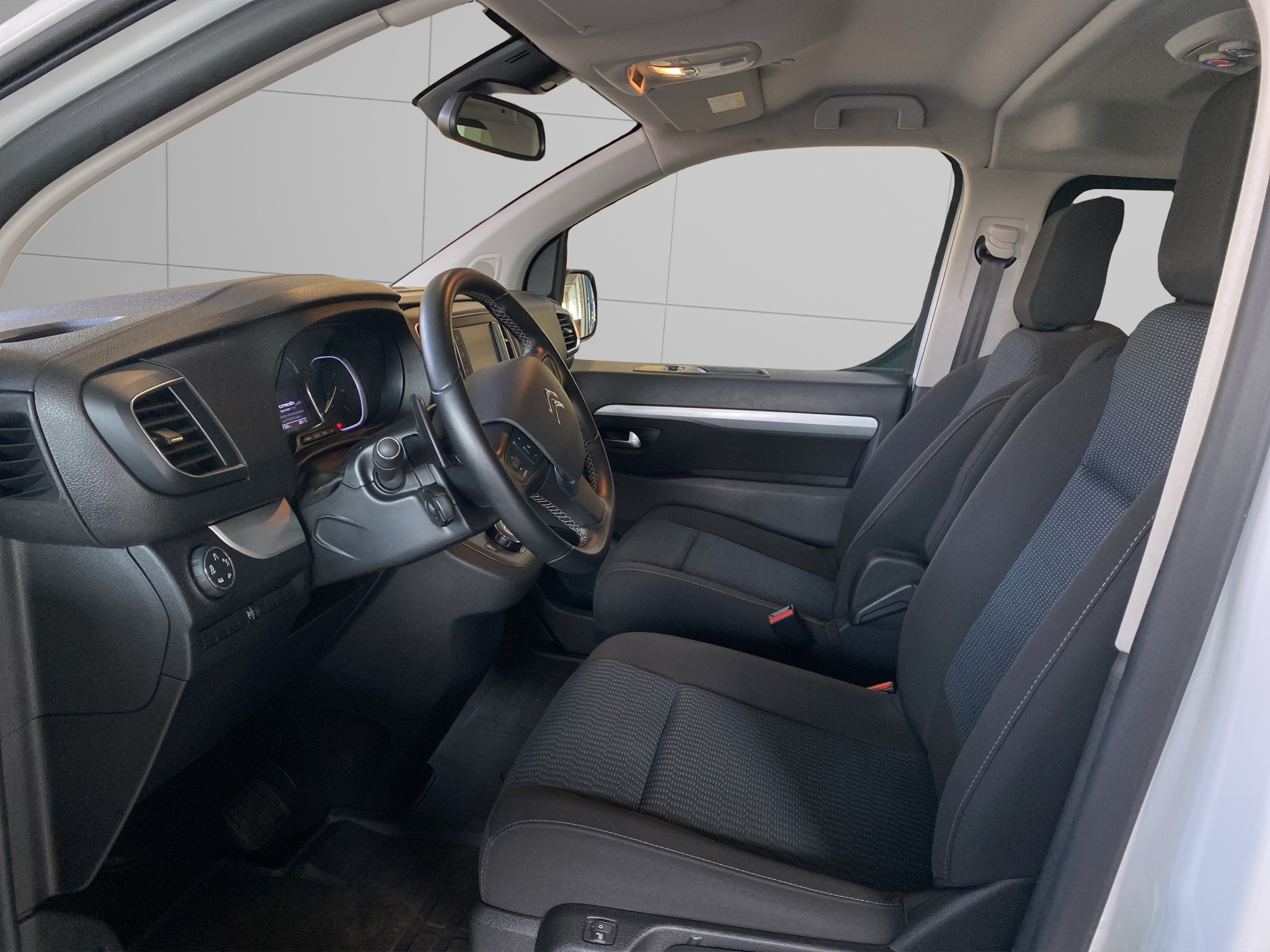 listing desktop thumbnail image 10