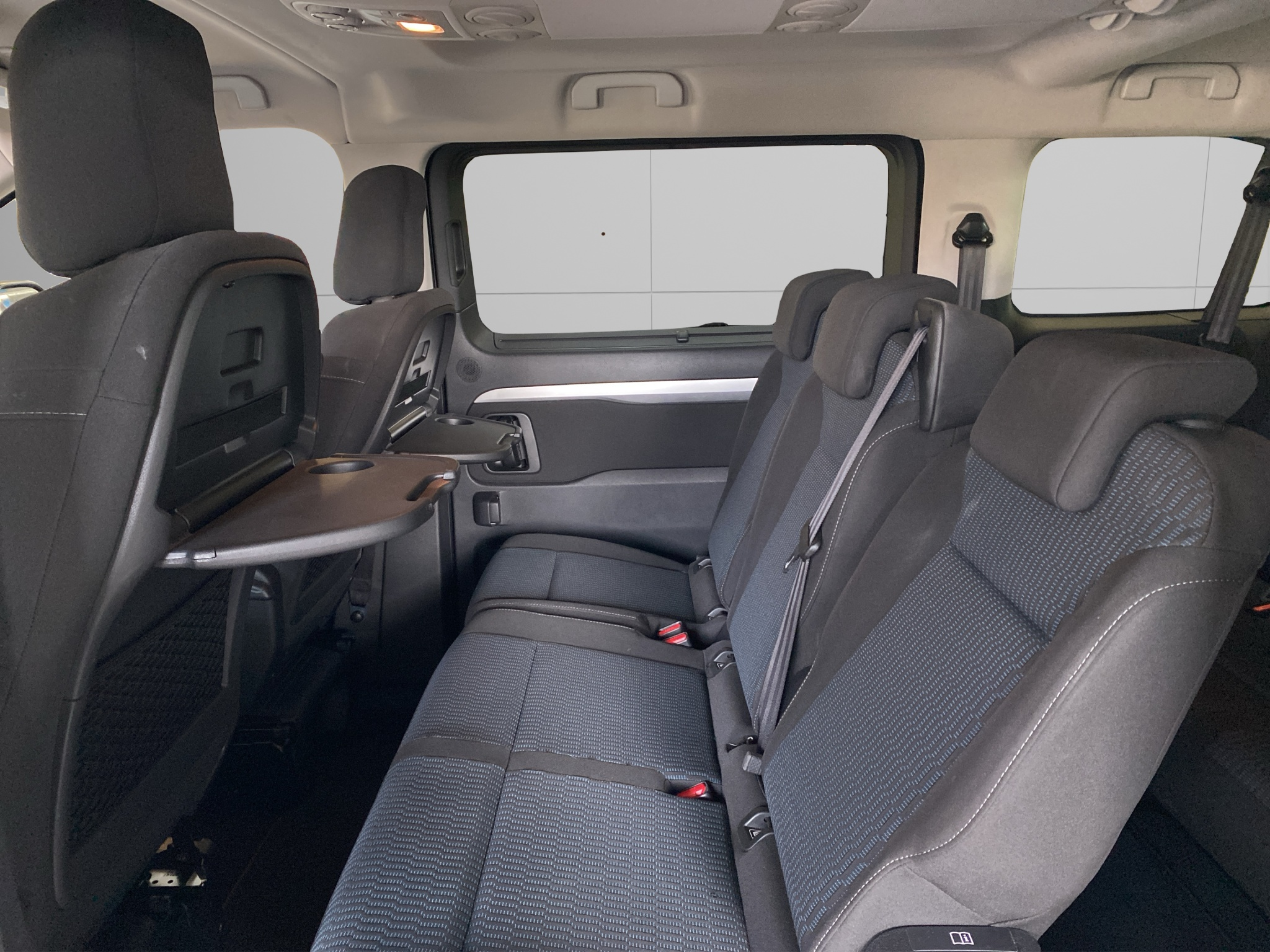 listing desktop thumbnail image 12