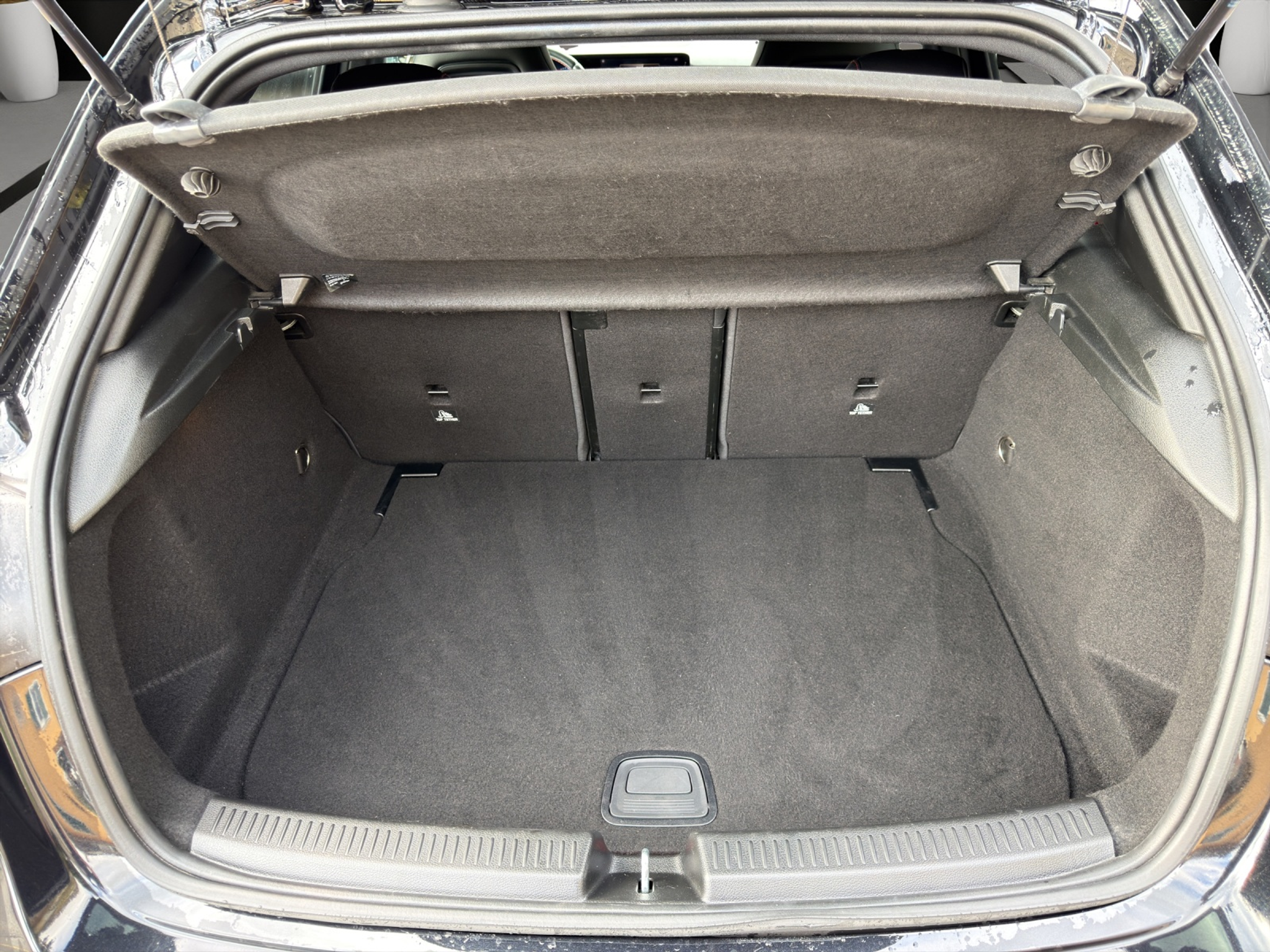 listing desktop thumbnail image 13