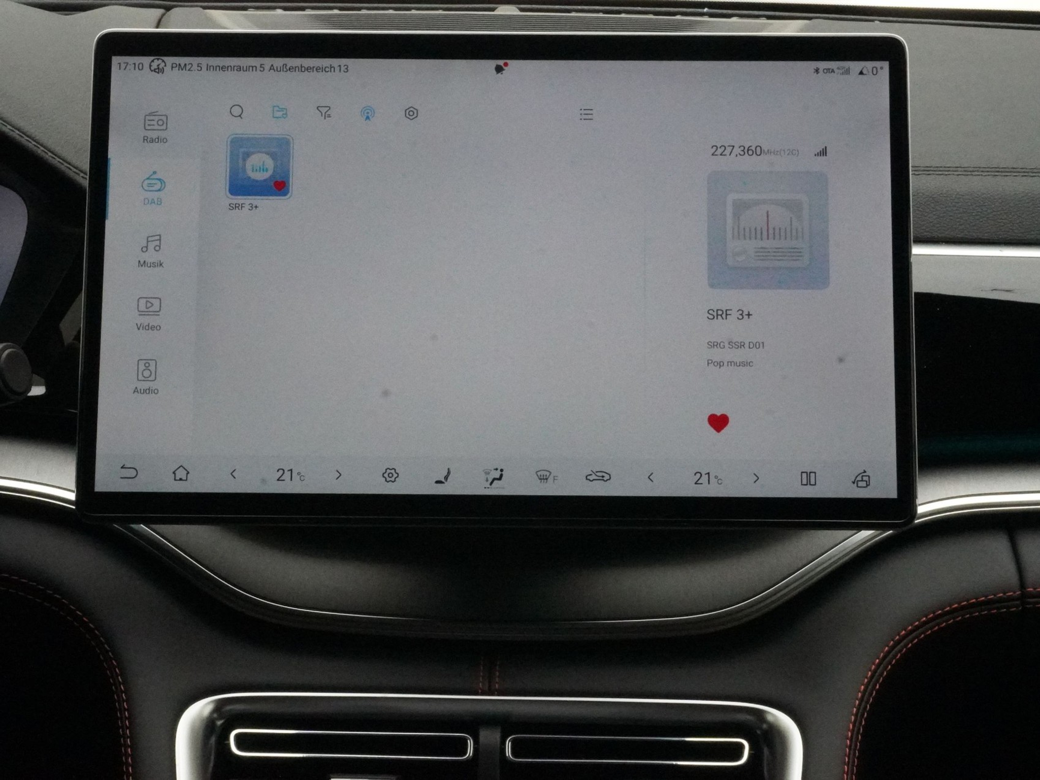 listing desktop thumbnail image 22