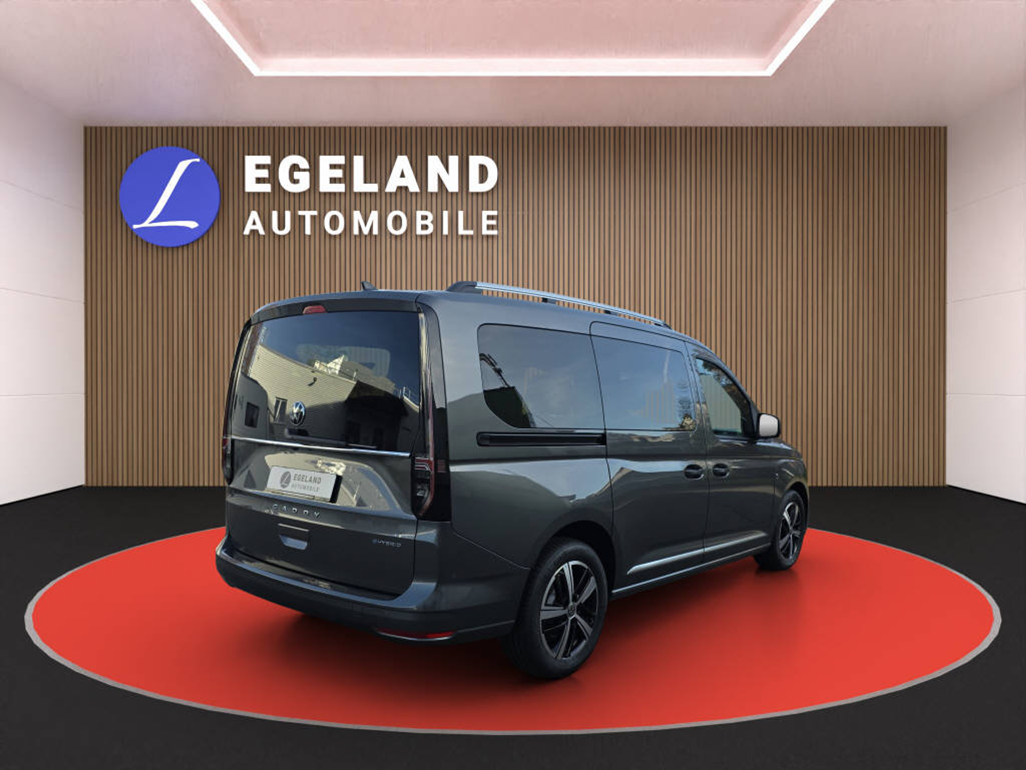 listing desktop thumbnail image 3