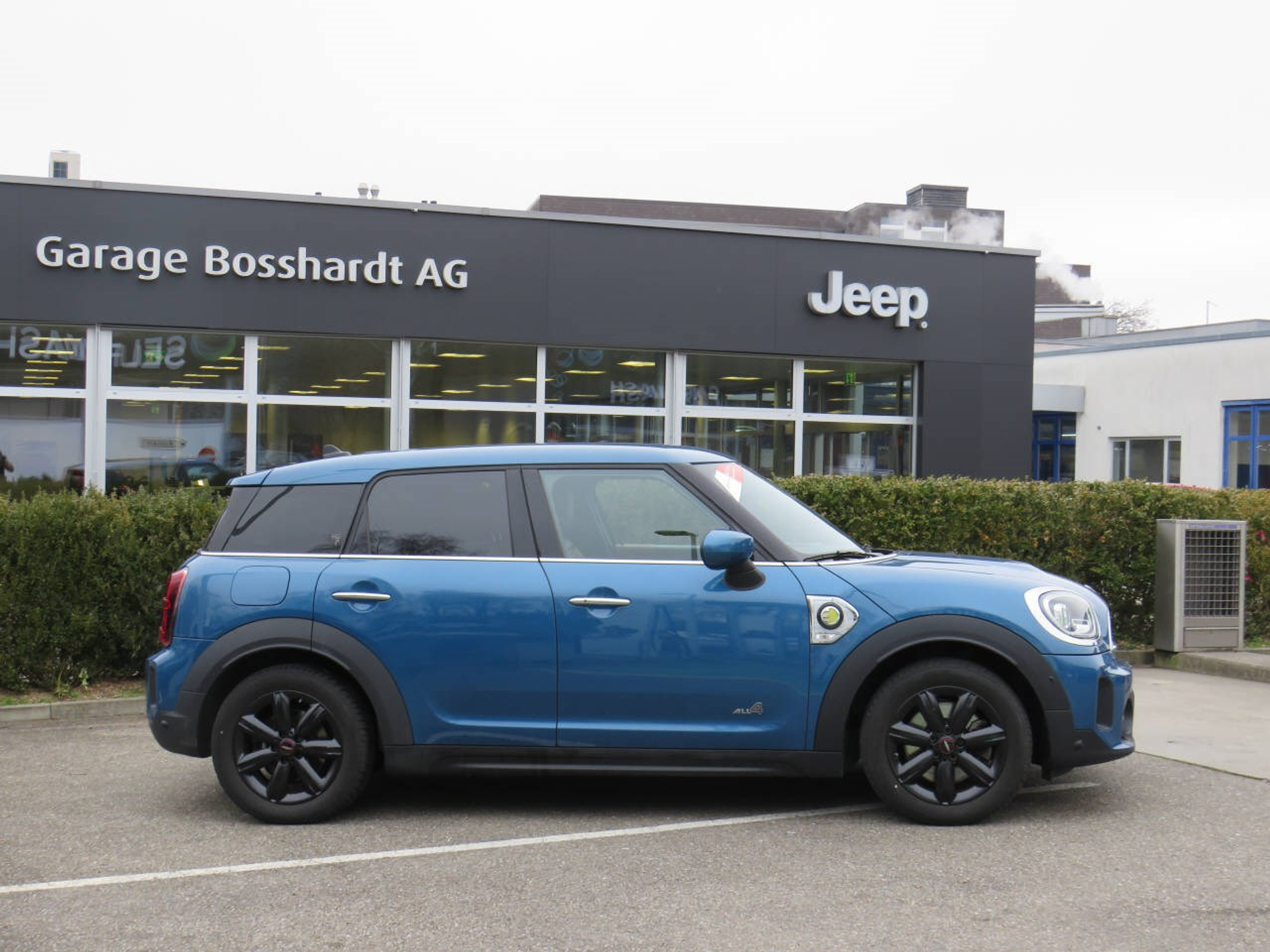 car-image-1
