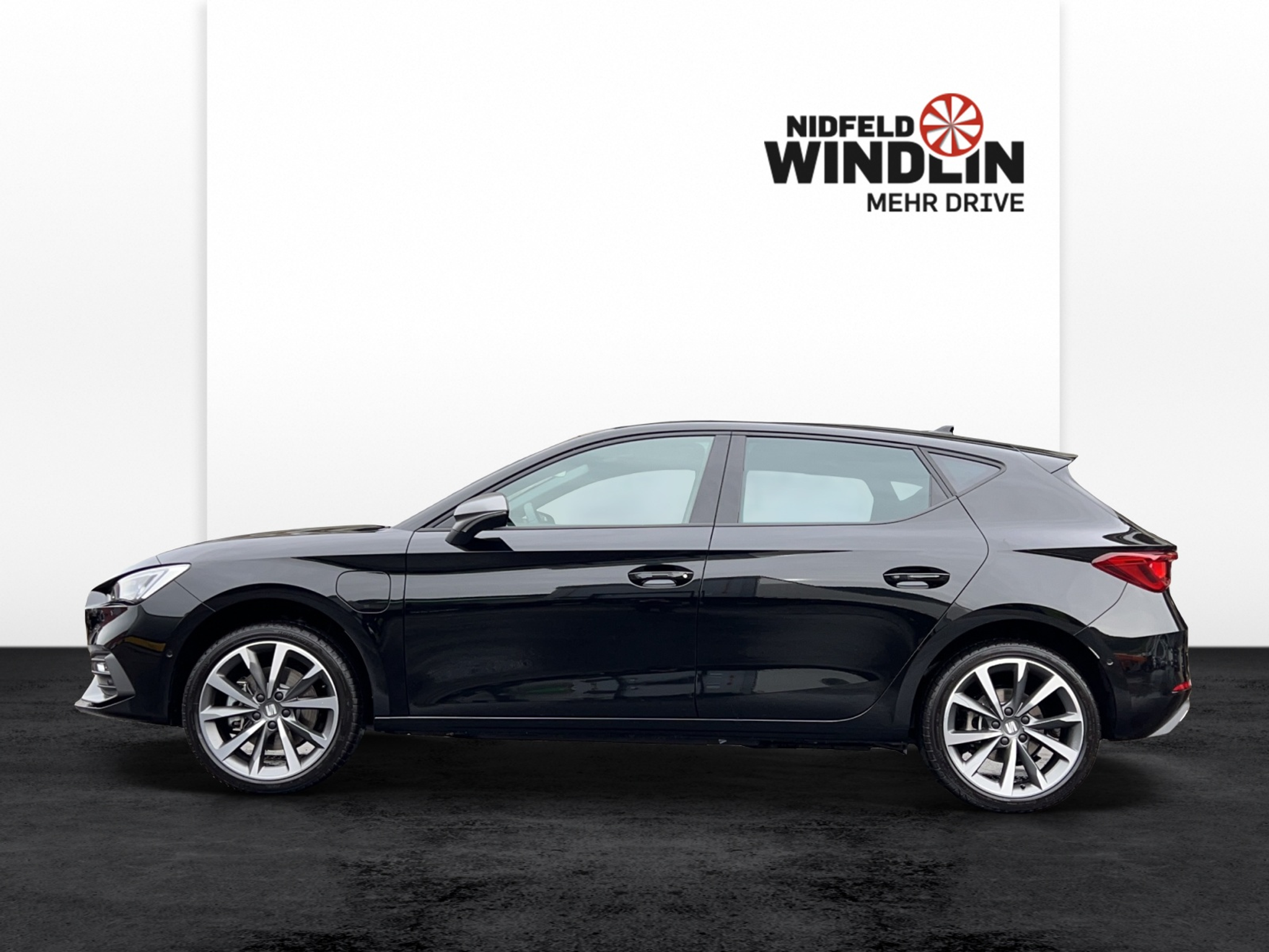 listing desktop thumbnail image 2