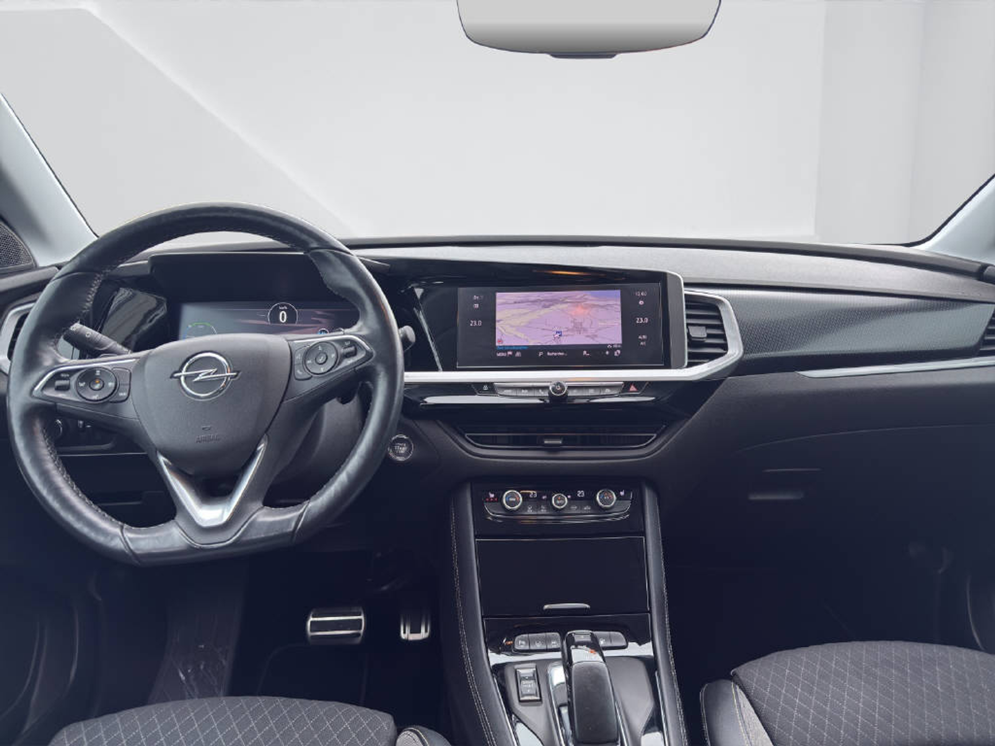 listing desktop thumbnail image 11