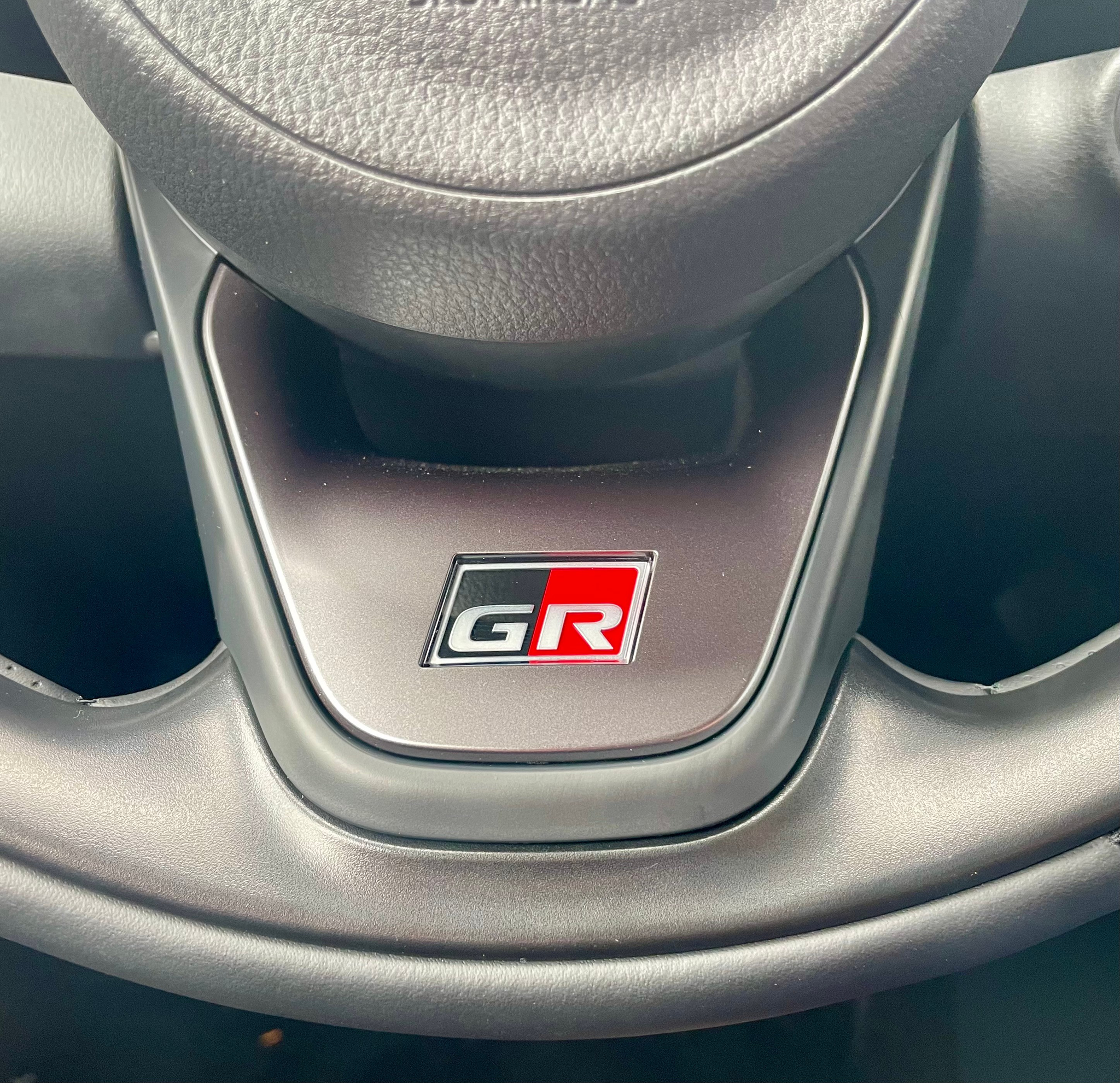 listing desktop thumbnail image 19