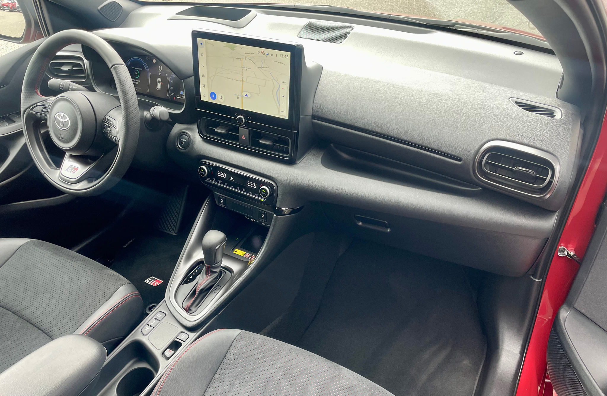 listing desktop thumbnail image 12