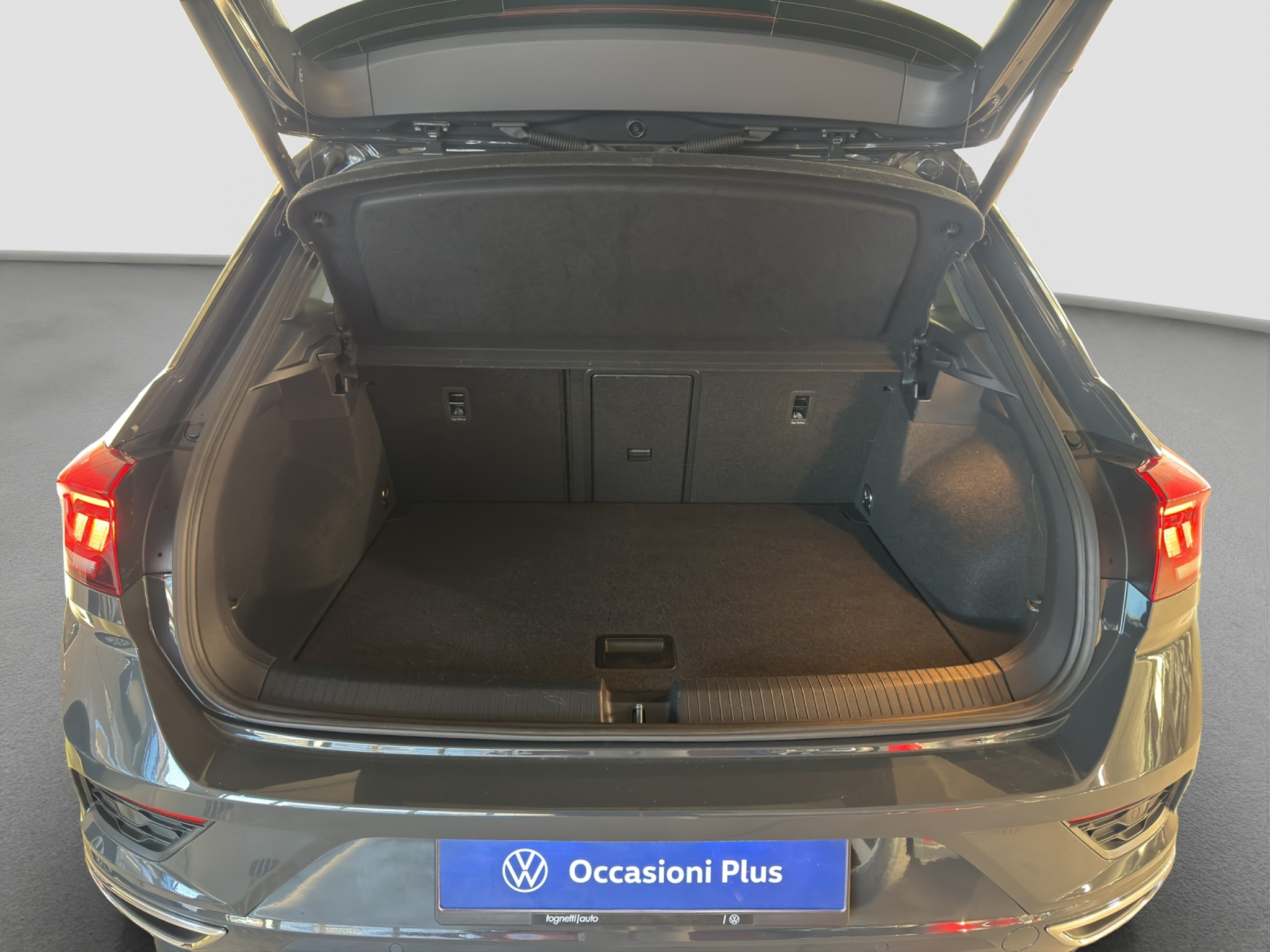 listing desktop thumbnail image 9