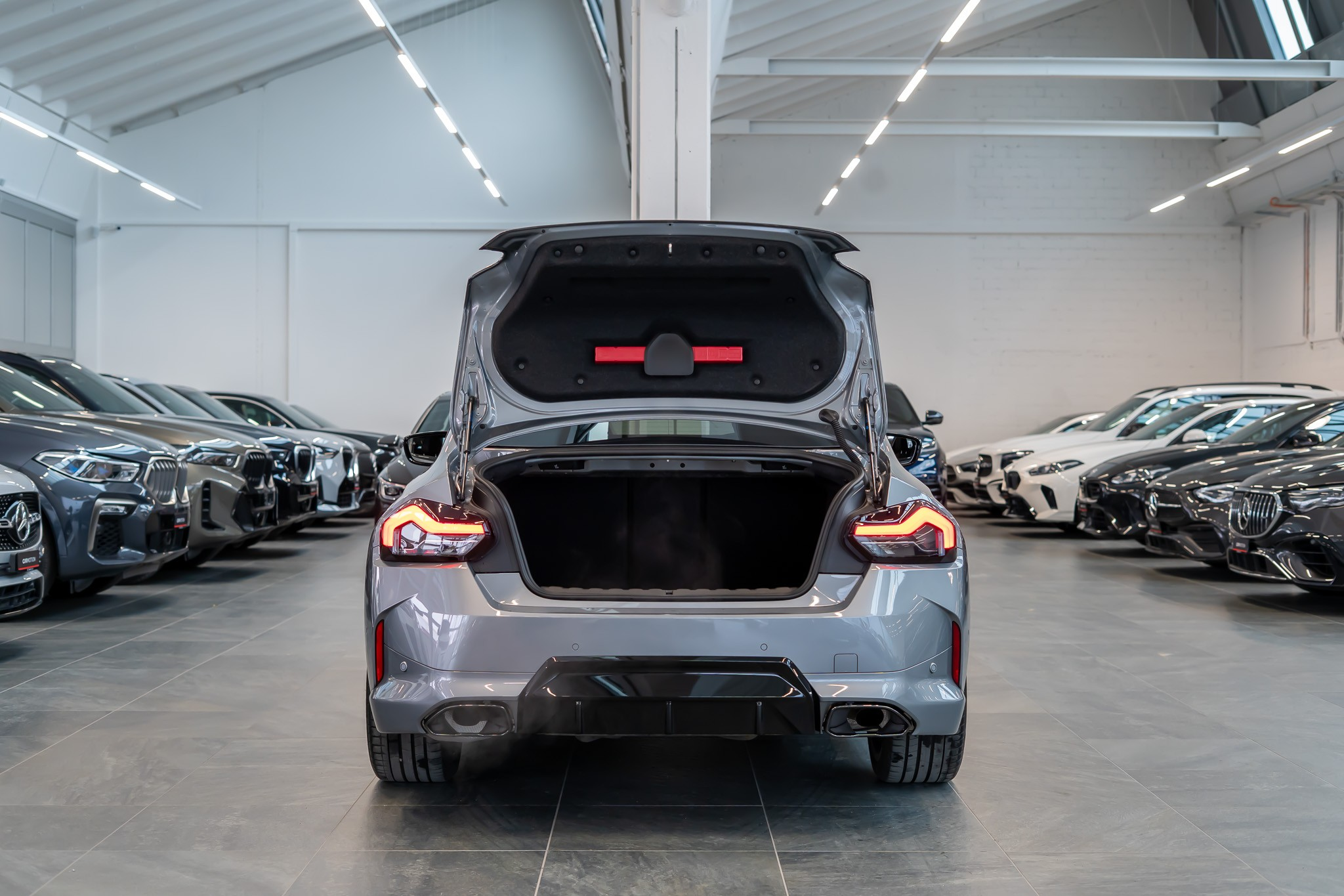 listing desktop thumbnail image 5