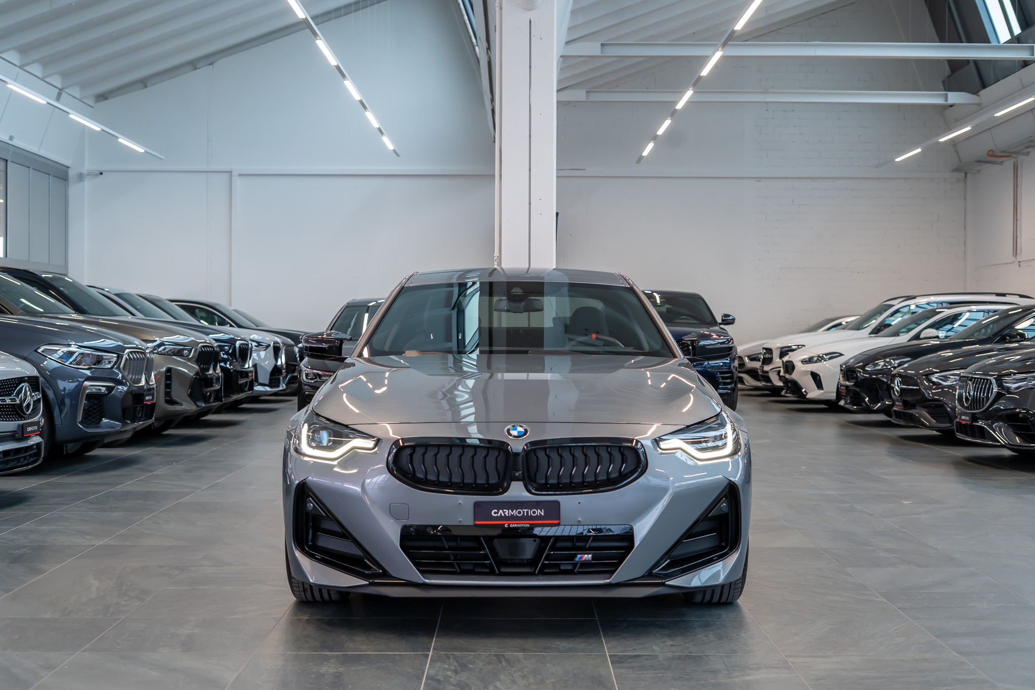 listing desktop thumbnail image 1