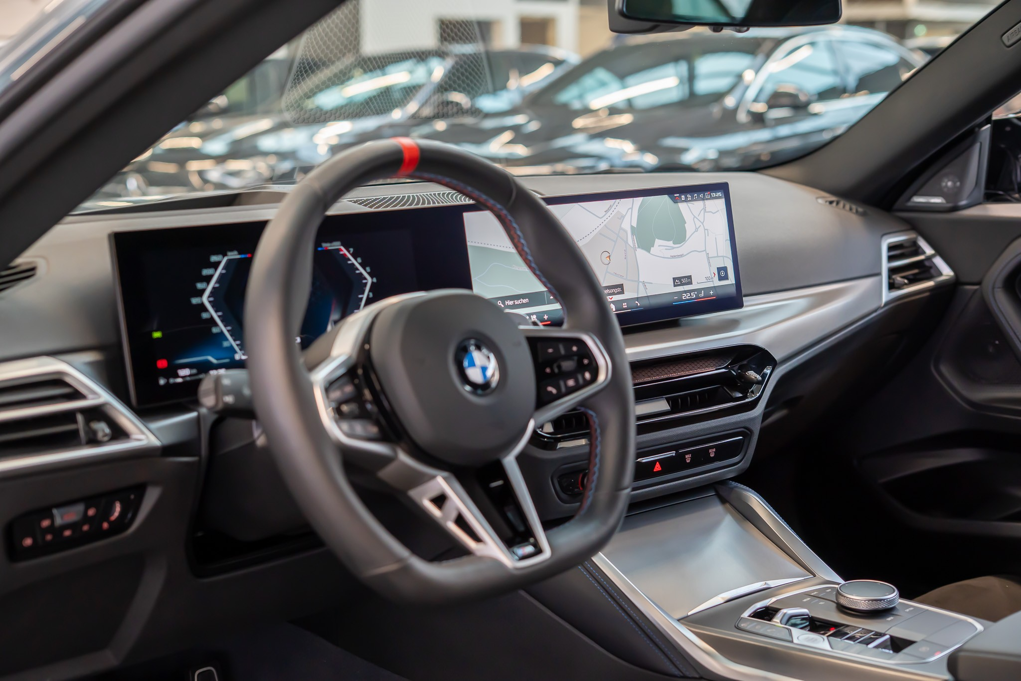 listing desktop thumbnail image 8