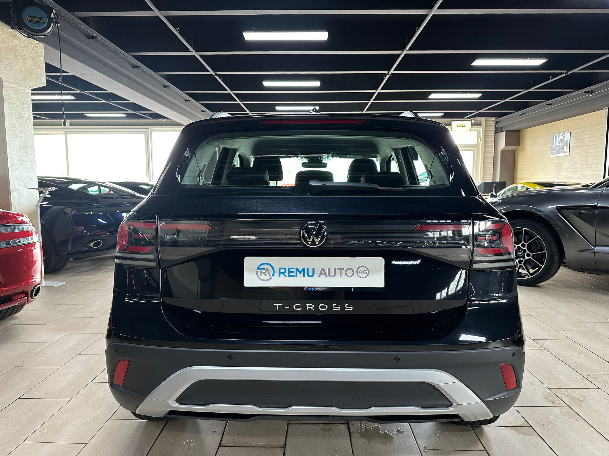 listing desktop thumbnail image 3